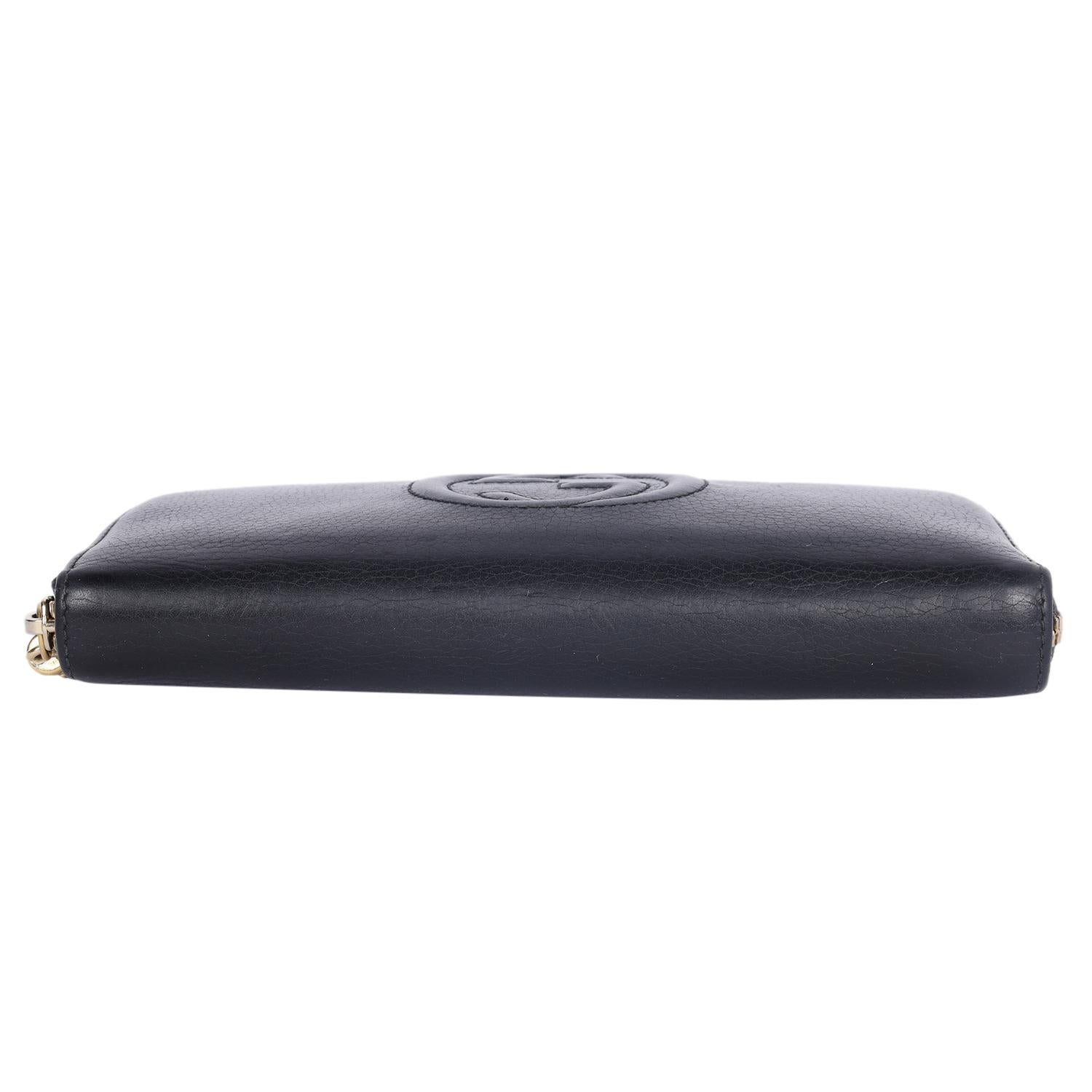 Gucci Calfskin Leather Soho Zip Around Passport Wallet Black 4