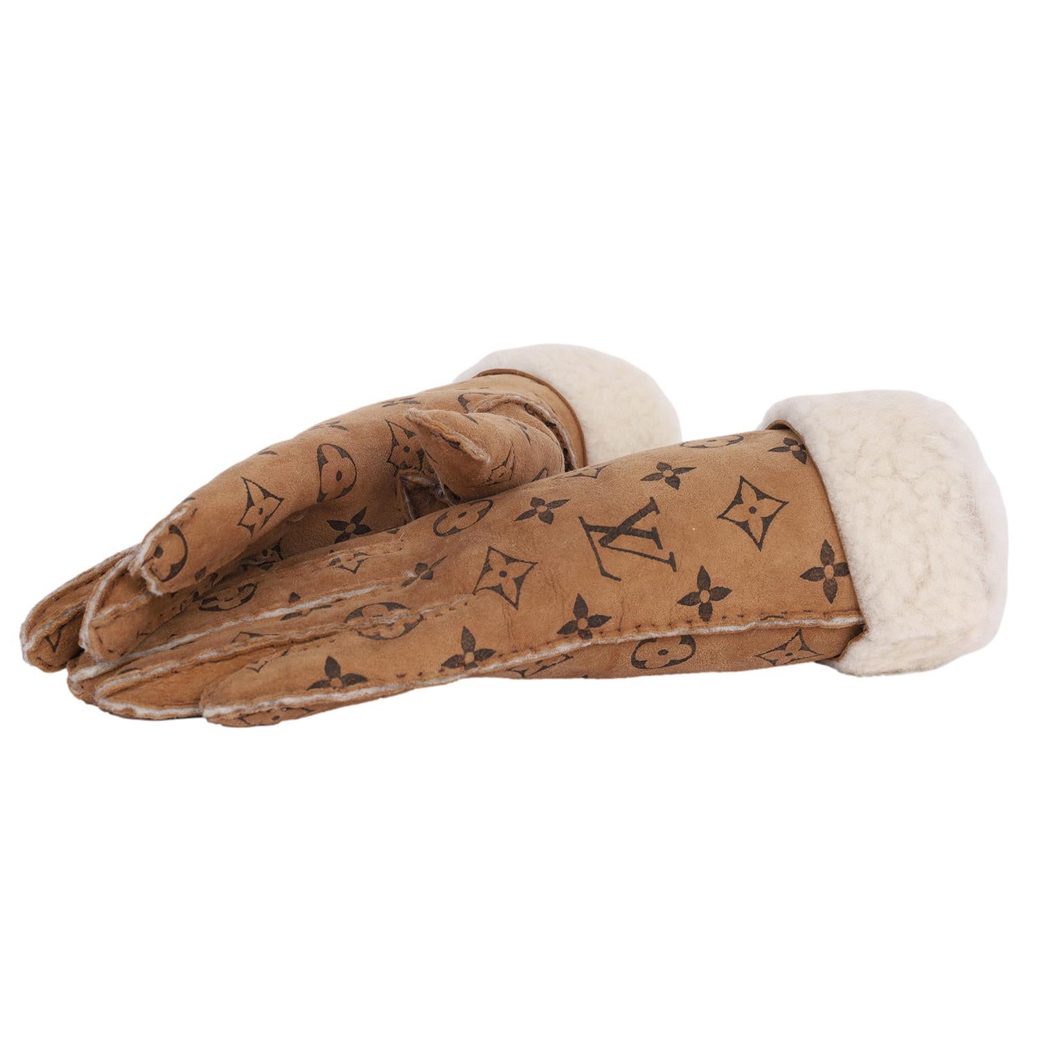 Louis Vuitton Monogram Brown Shearling Mouton Handschuhe 7.5 im Angebot 1