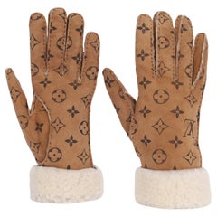 Louis Vuitton Monogram Brown Shearling Mouton Gloves 7.5