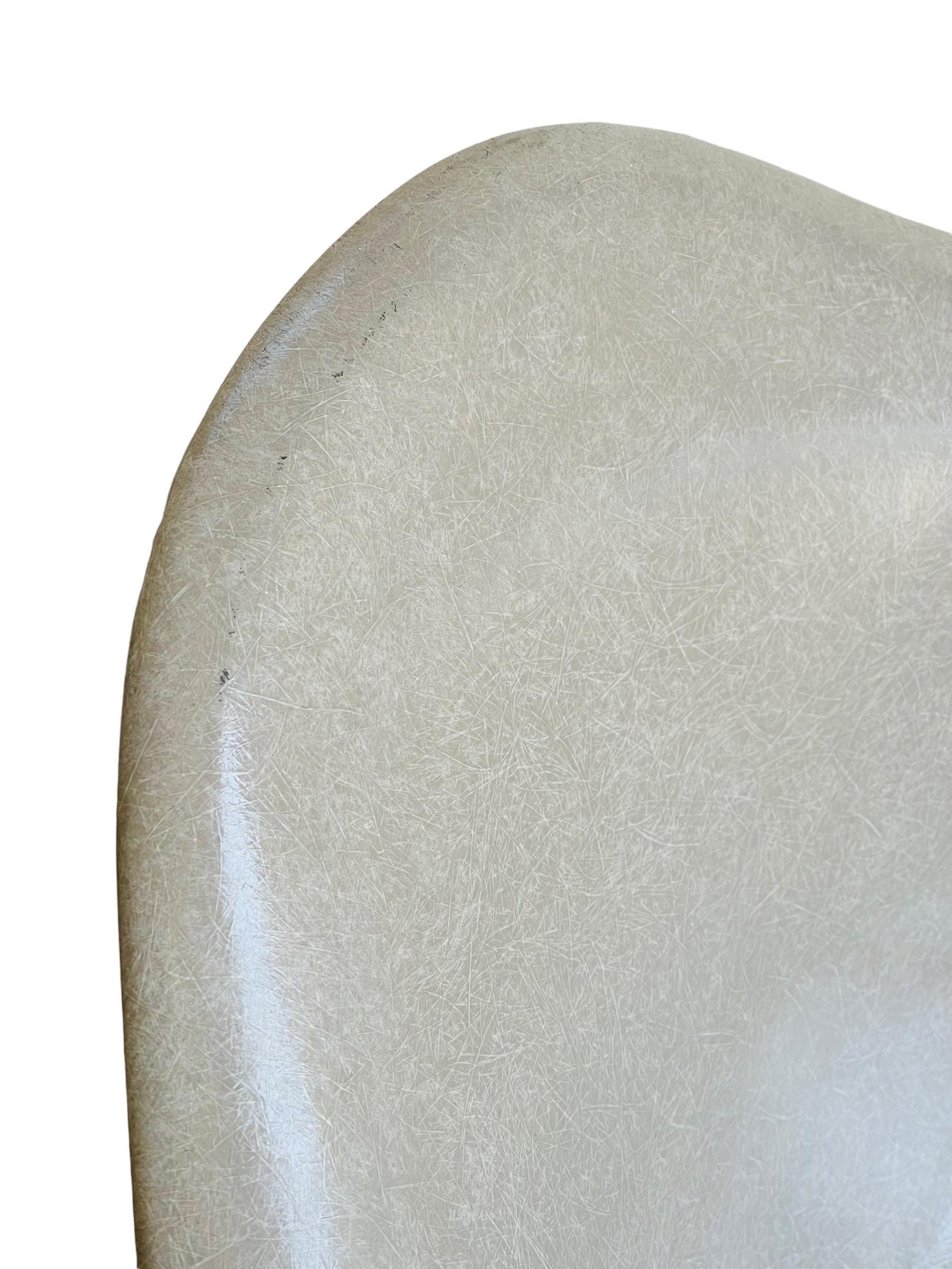 Sedia a dondolo RAR autentica di Charles and Ray Eames per Herman Miller, anni '60 in vendita 4
