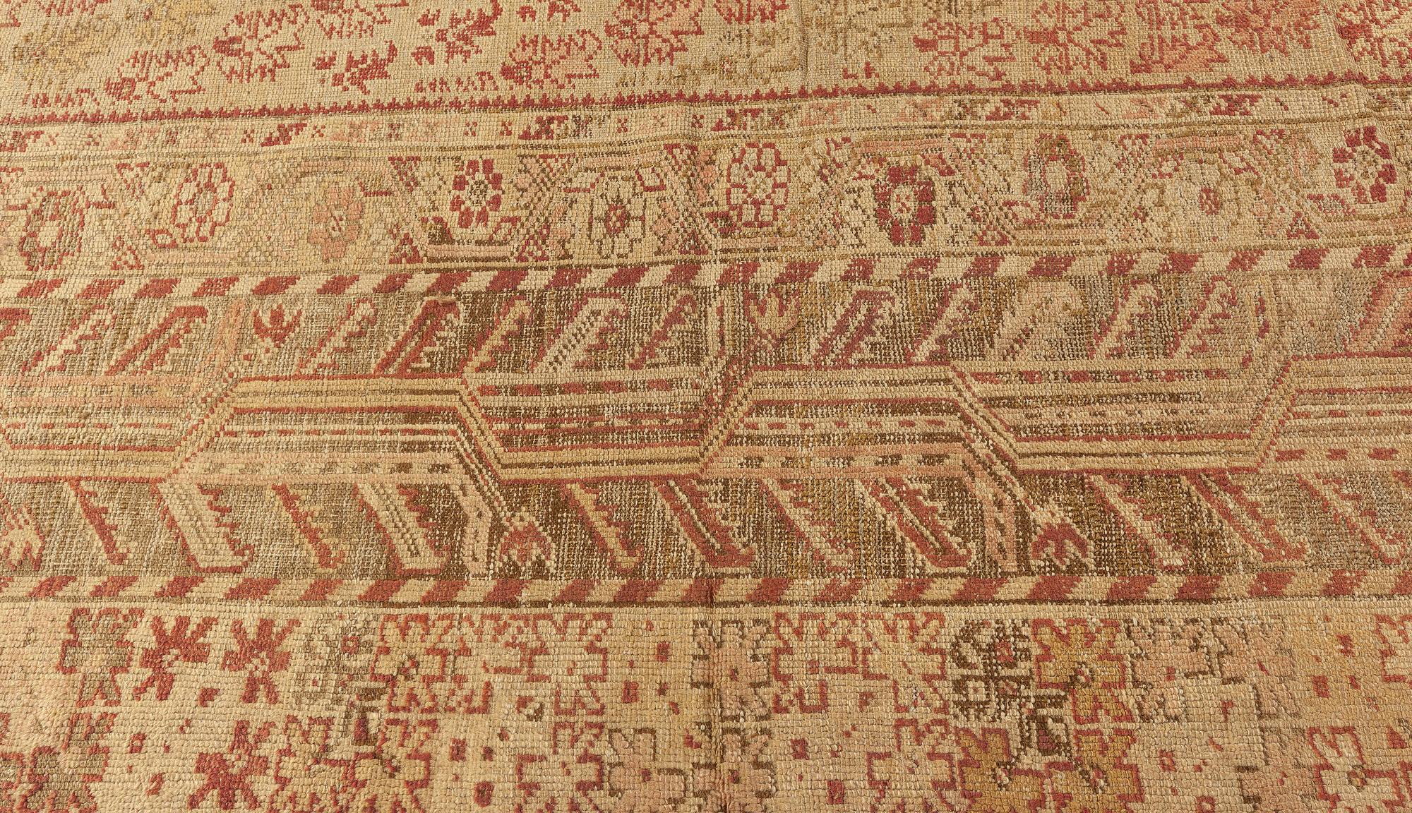 Authentic 19th Century Red Turkish Ghiordes Rug In Good Condition For Sale In New York, NY