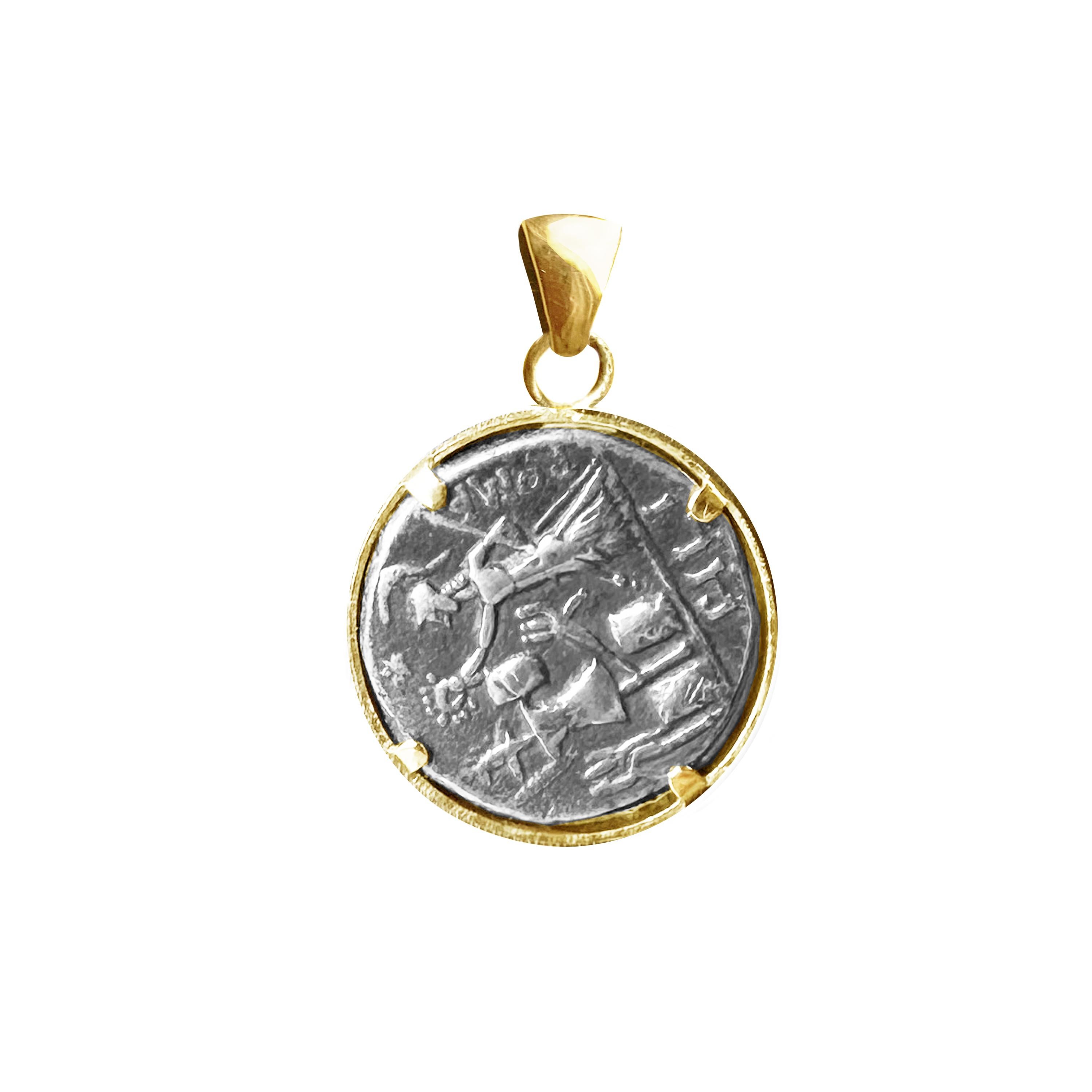 Classical Roman Authentic Roman Silver Coin 18 Kt Gold Pendant depicting Two-faced God Janus For Sale