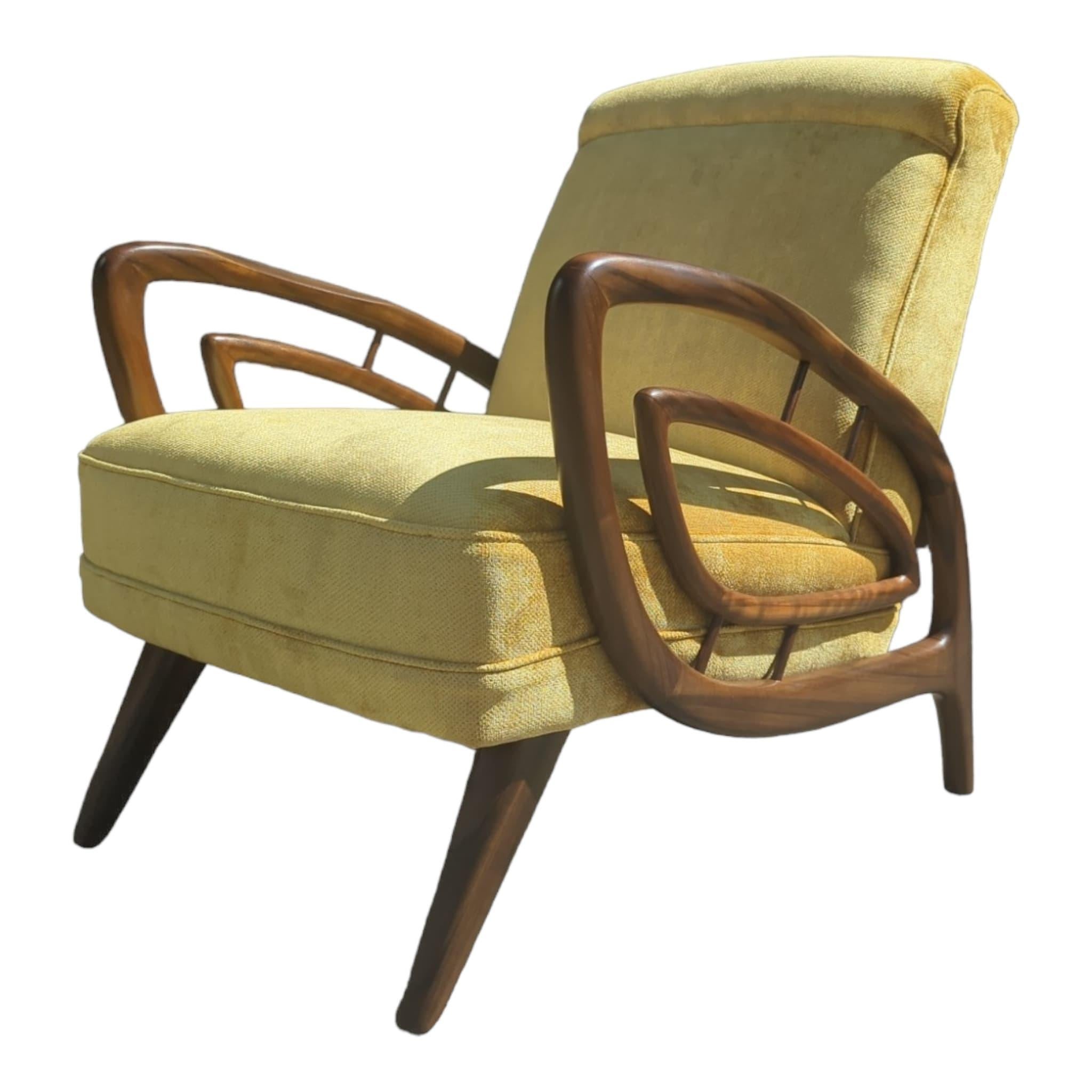 Product Description Title:
Authentic Rudowski armchair fully restored mustard velvet blackbean and timber. No expense has been spent on this tier 1 furniture artisan Rudowski. We have spent hours on end to get this restored to an original condition