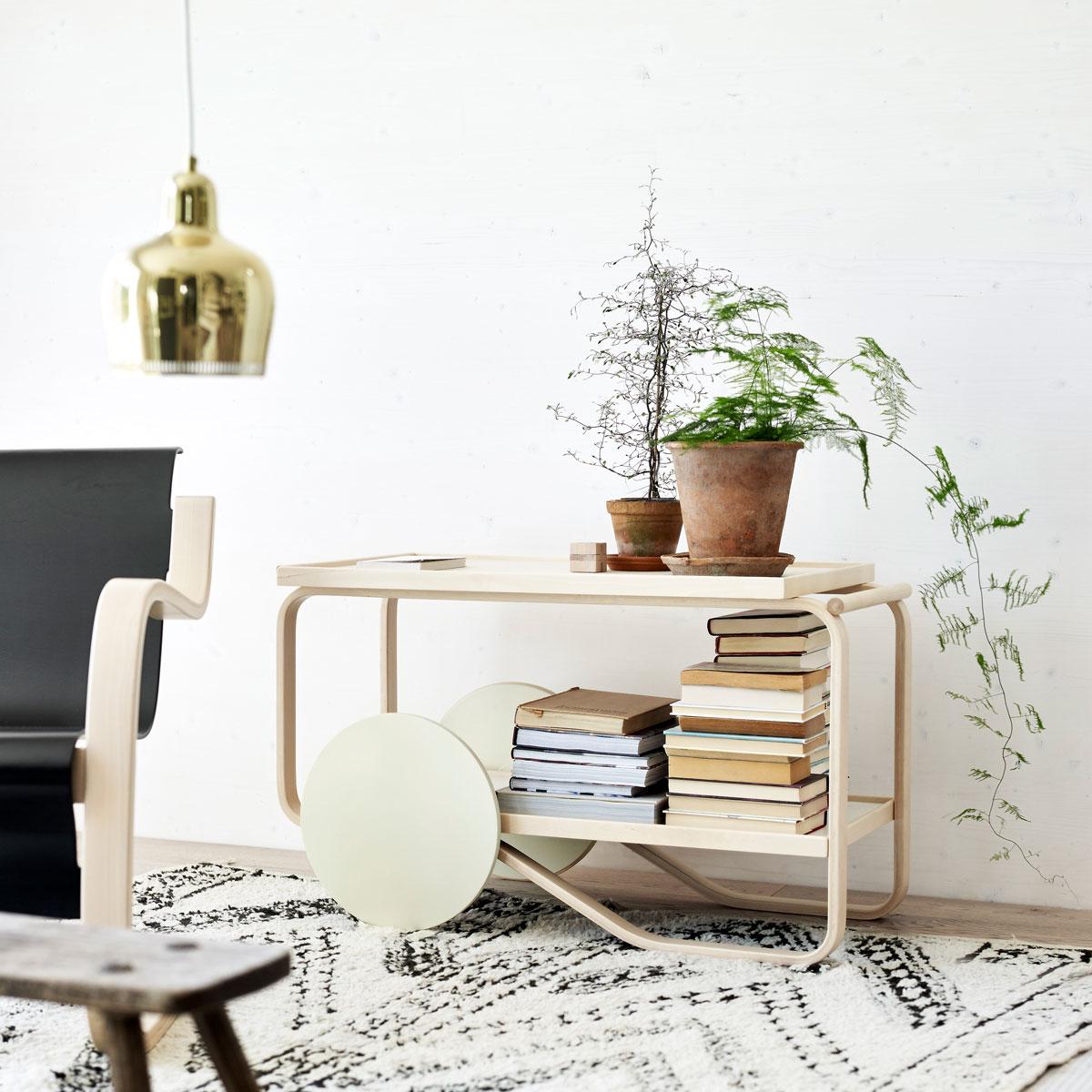 Scandinavo moderno Carrello da tè autentico 901 in betulla di Alvar Aalto & Artek in vendita