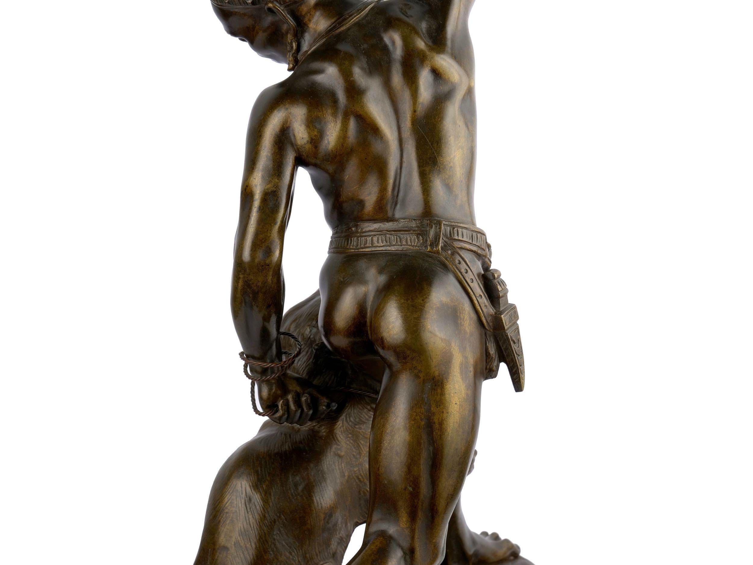Authentique sculpture française en bronze de Thomas Cartier représentant un guerrier indien et un lynx 5