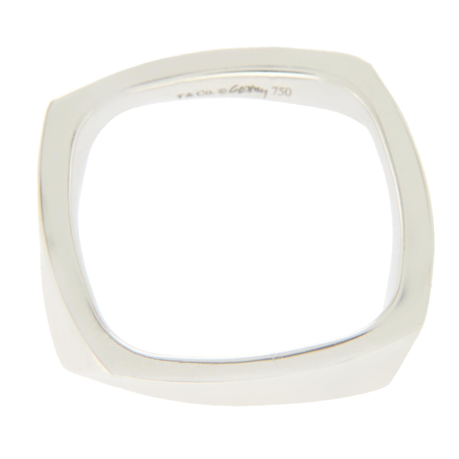 100% Authentic, 100% Customer Satisfaction

Top: 3 mm

Band Width: 3 mm

 Metal: 18K White Gold

Size: 7.5

 Hallmarks: Tiffany & Co 750

 Total Weight: 6.4 Grams

 Stone Type: None

 Condition: Pre Owned

 Estimated Retail Price: $2600

 Stock