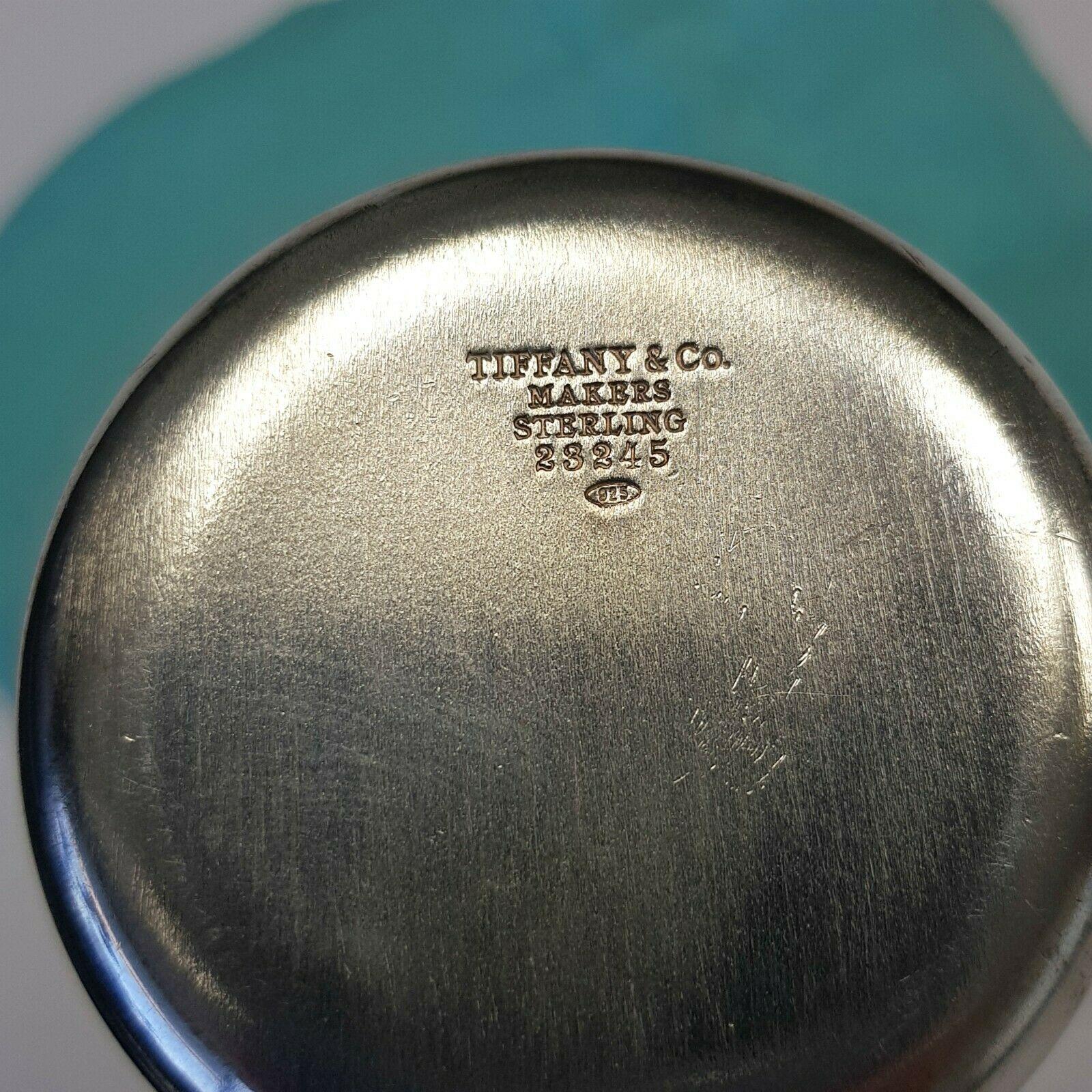  Specifications:
    product id: eb0545
    type: STERLING SILVER BABY CHILD CUP
    metal: STERLING SILVER 925
    HEIGHT: 60 MM
    DIAMETER: 59 Mm
    MARKINGS: TIFFANY & CO. MAKERS, STERLING, 23245, 925
    weight: 93.40 gr

    AUTHENTIC