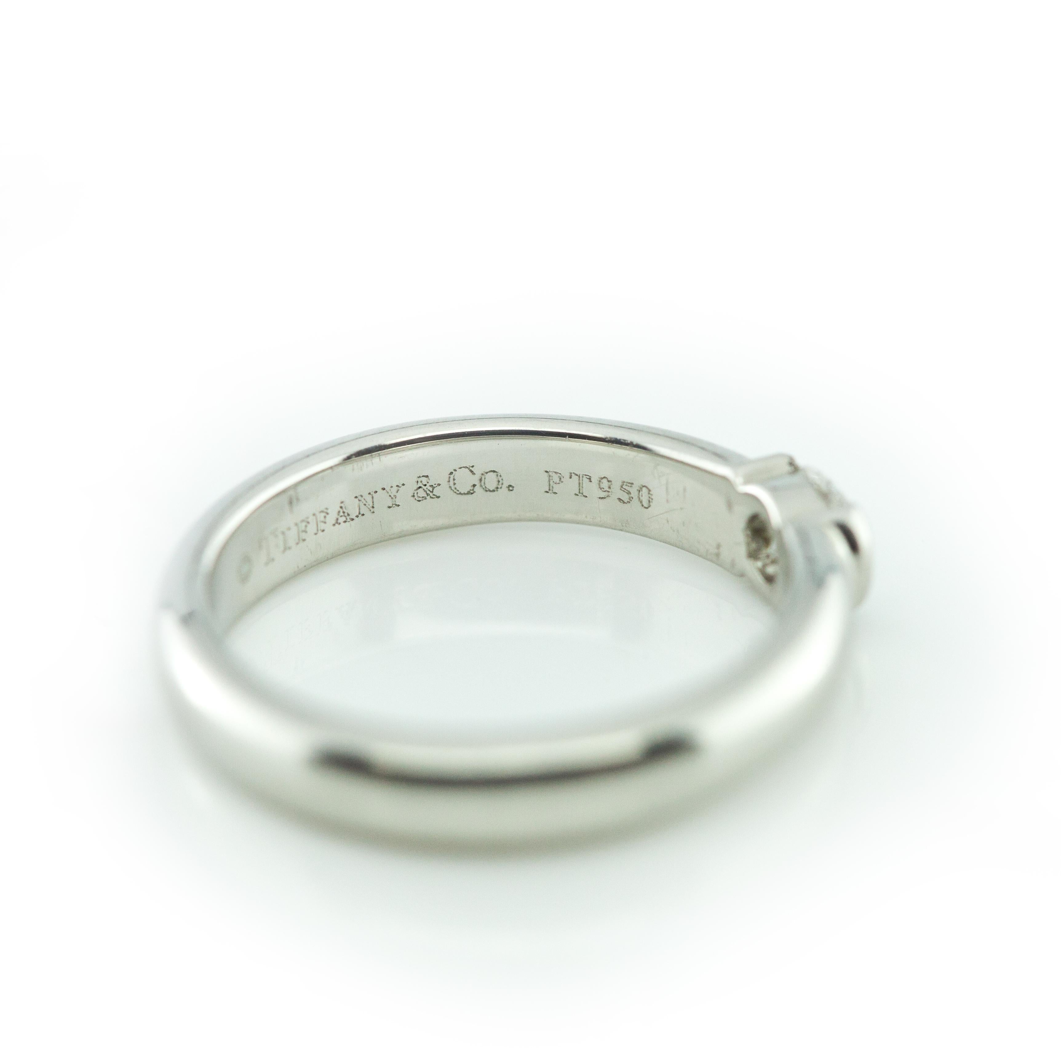 Taglio brillante Autentico Tiffany & Co. Anello di diamanti di fidanzamento in platino Etoile da 0,22 carati in vendita