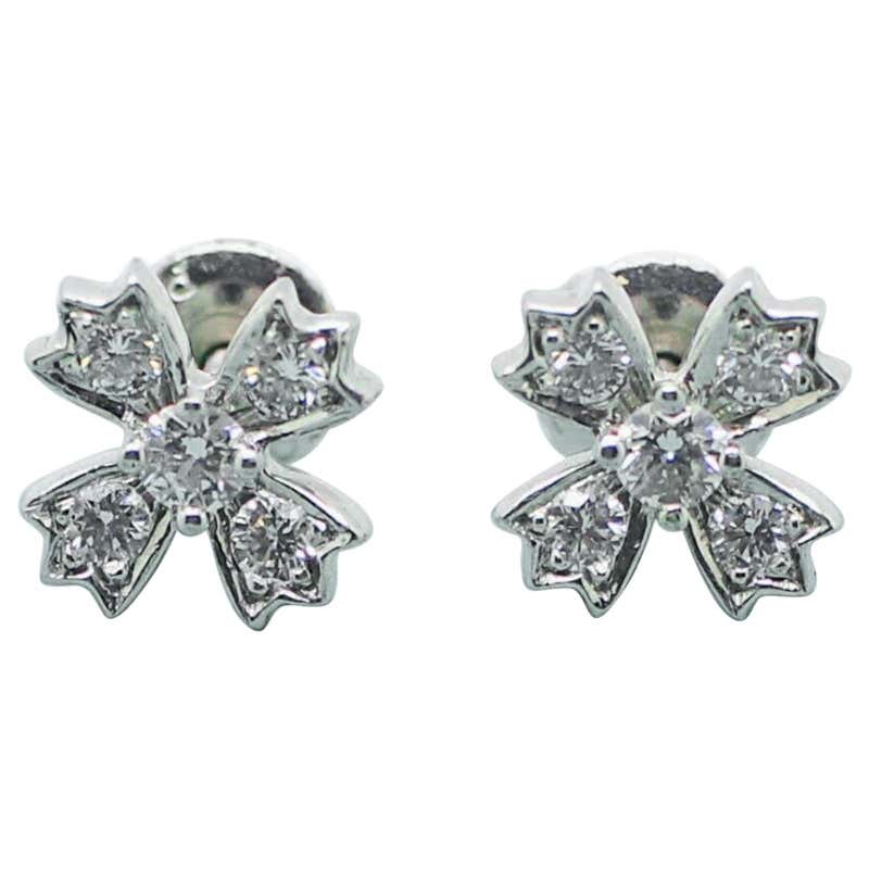 TIFFANY and COMPANY Diamond Stud Earrings at 1stdibs