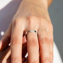 Authentic Tiffany & Co. Round Brilliant Diamond 3mm Platinum Wedding Band Ring