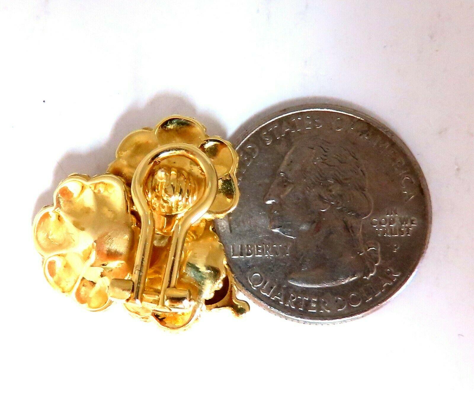 Authentic Tiffany & Co. Three-Tiered Floral Cluster Clip Earrings 18 Karat im Angebot 1