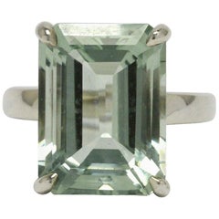 Vintage Authentic Tiffany Green Amethyst Cocktail Ring 10 Carat Emerald Cut Prasiolite