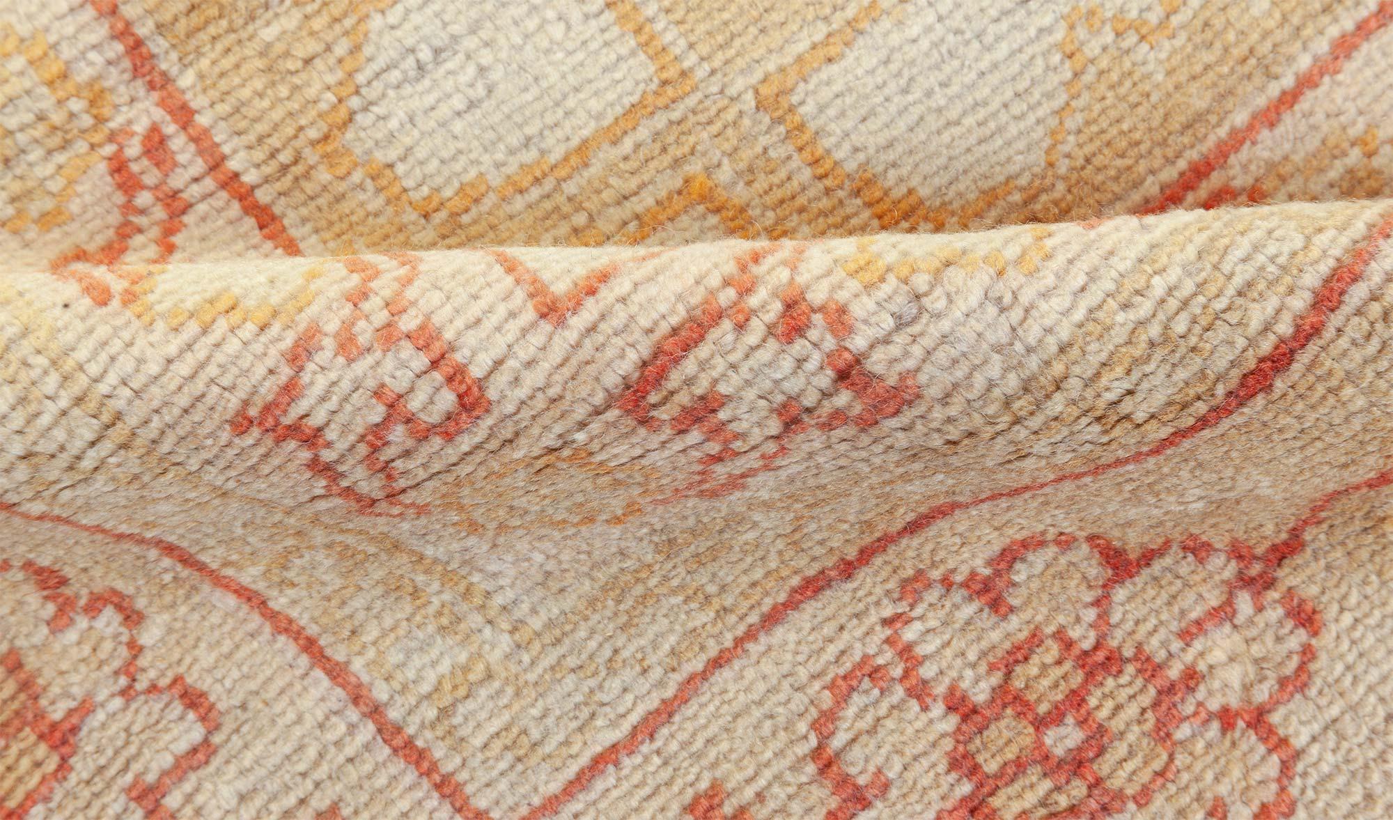 Authentique tapis turc Oushak beige fait à la main en vente 2