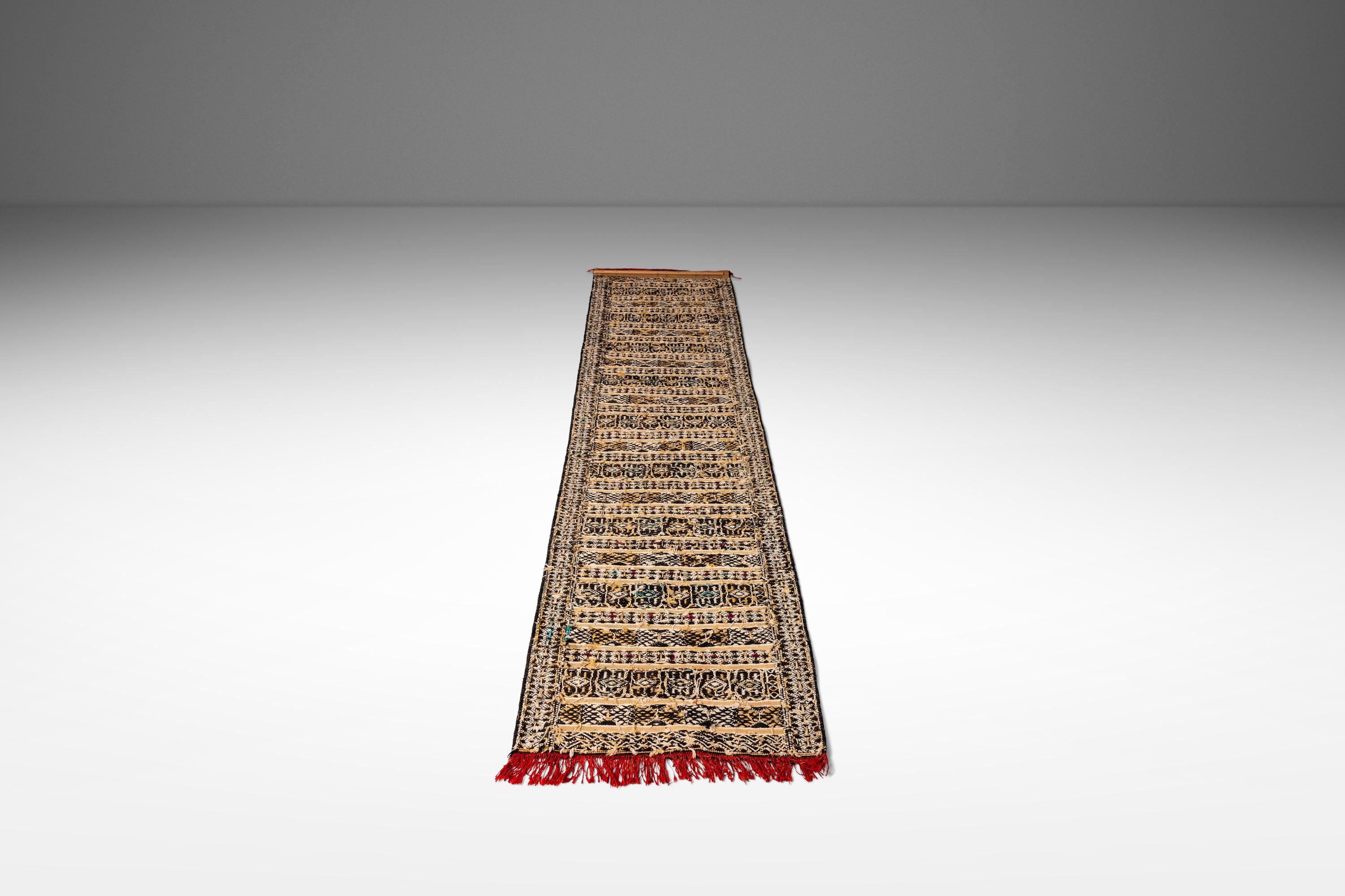 Late 20th Century Authentic Turkish Vintage Handwoven Kilim Hallway / Stairs Runner Rug, c. 1970's For Sale