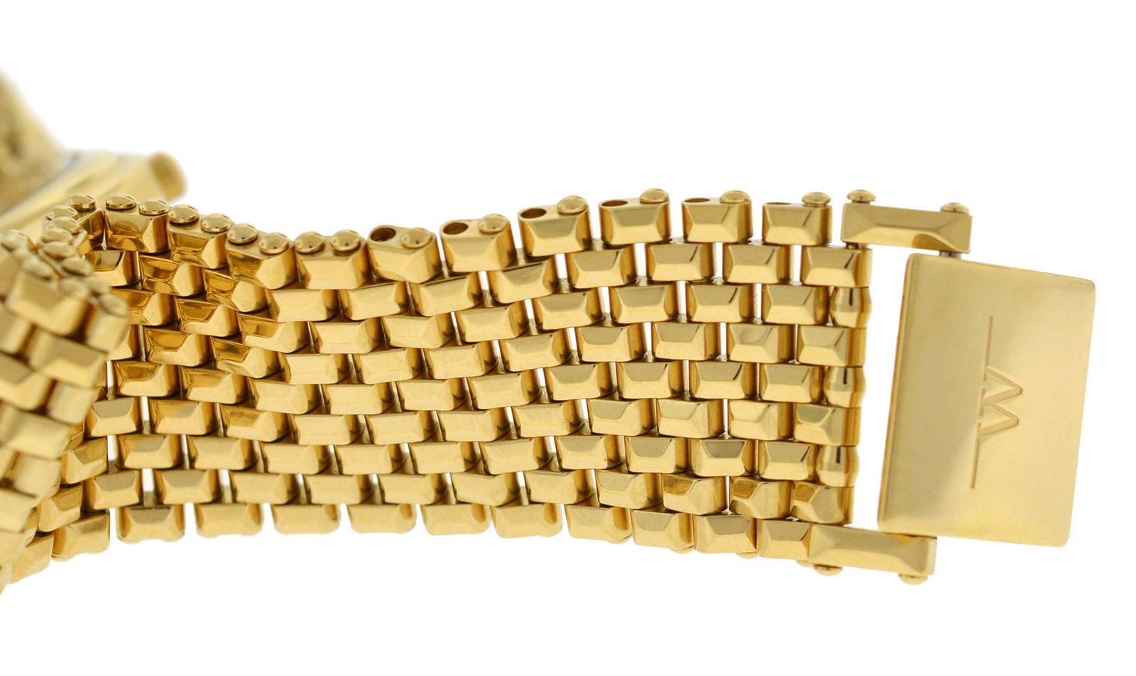 Brand	Wittnauer 
Model	Cosmopolitan
Gender	Unisex 
Condition	Pre-Owned
Movement	Quartz
Case Material	Gold Plated Stainless Steel
Bracelet / Strap Material	Gold Plated Stainless Steel
Clasp / Buckle Material	Gold Plated Stainless Steel
Clasp
