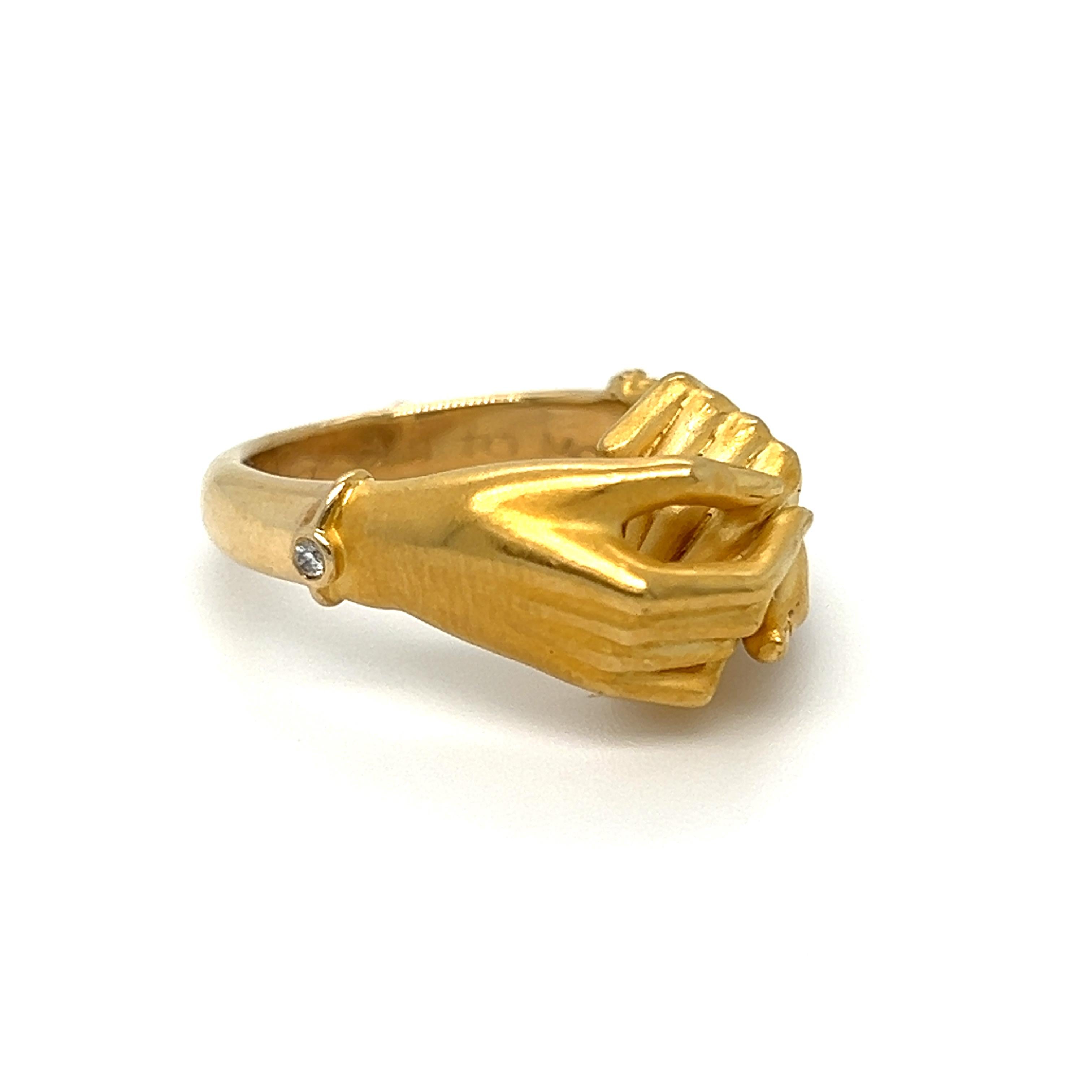 Moderno Autentico anello vintage Carrera y Carrera Diamond 'Hands' in oro giallo 18 carati. in vendita