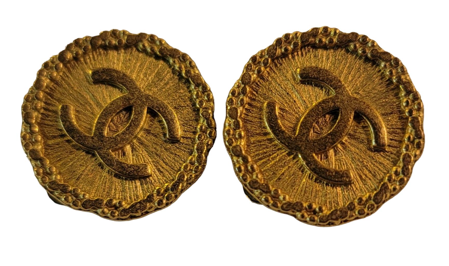 Authentic Vintage Chanel 80s Large CC Earrings For Sale