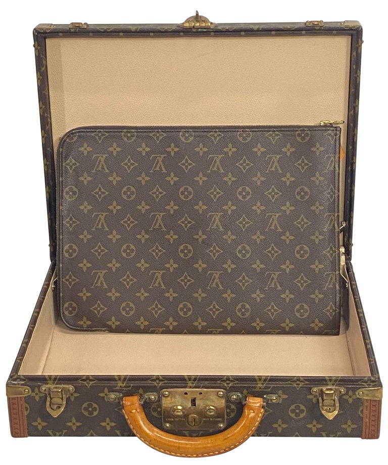 Authentic Vintage Louis Vuitton Suitcase Valise For Sale 6