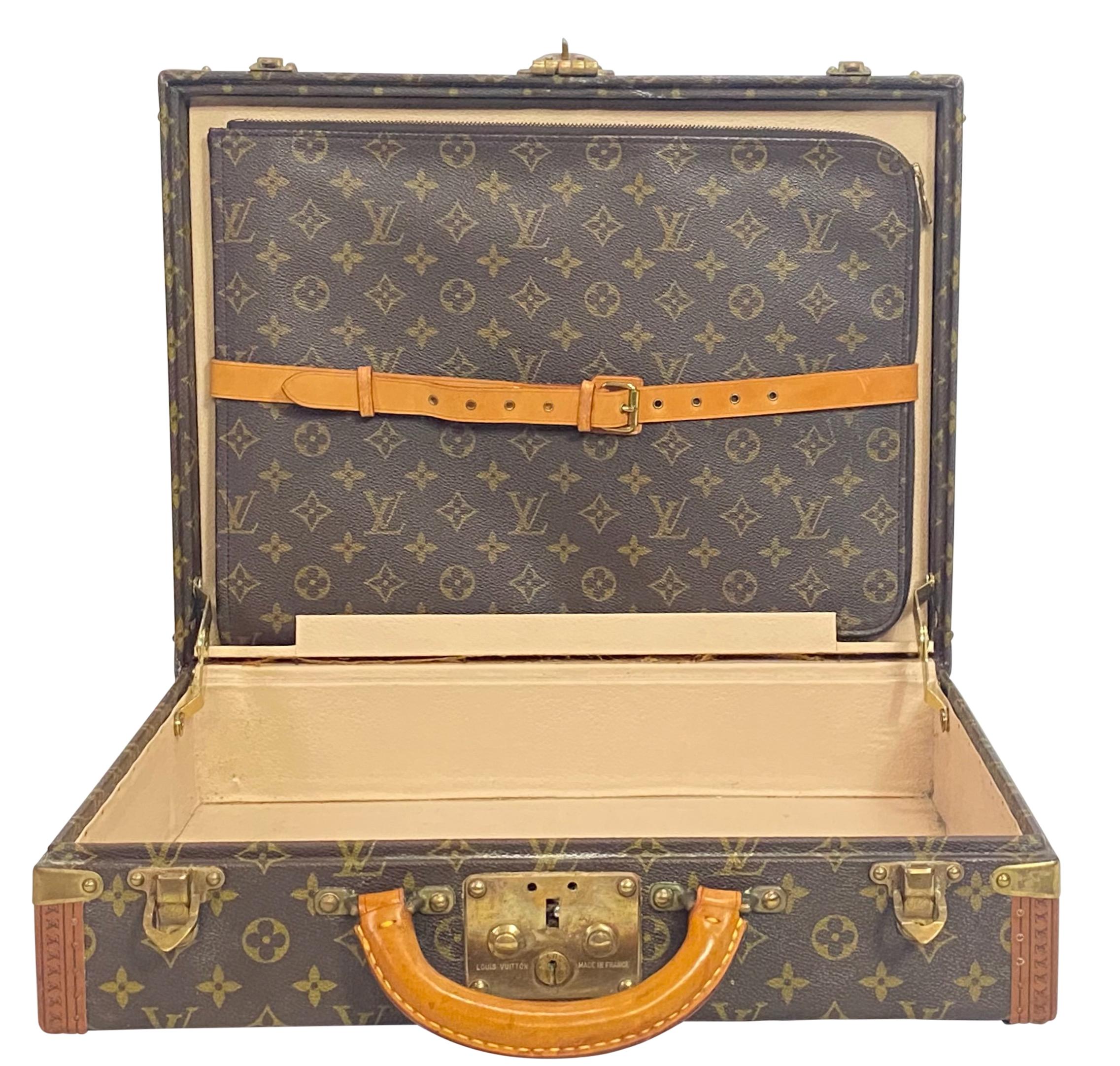 Authentic Vintage Louis Vuitton Suitcase Valise In Good Condition In San Francisco, CA
