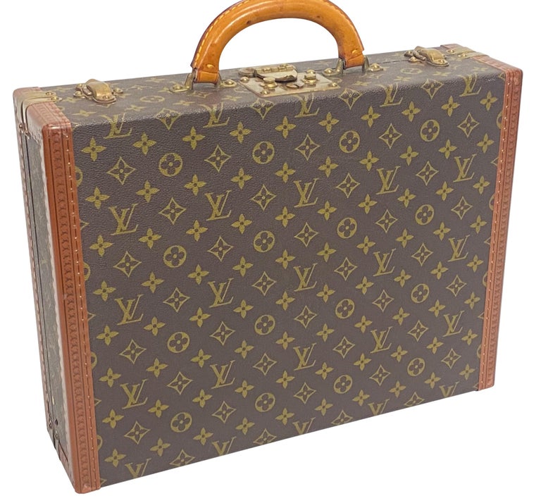 Authentic Vintage Louis Vuitton Suitcase Valise For Sale 3