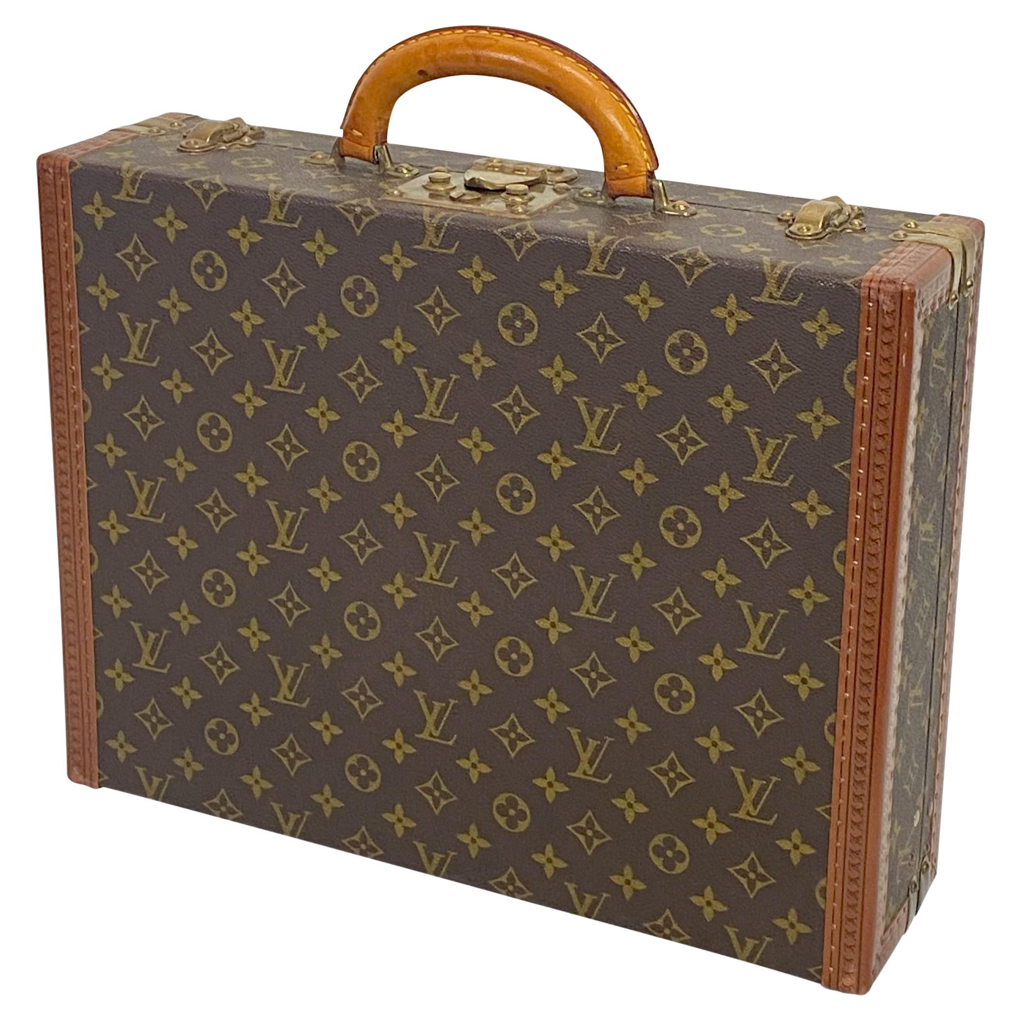 Authentique valise de valise Louis Vuitton vintage en vente
