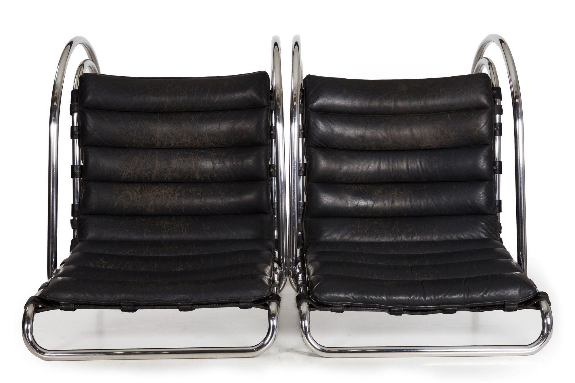 Authentic Vintage Pair of Leather Lounge Chairs by Mies Van Der Rohe for Knoll For Sale 3
