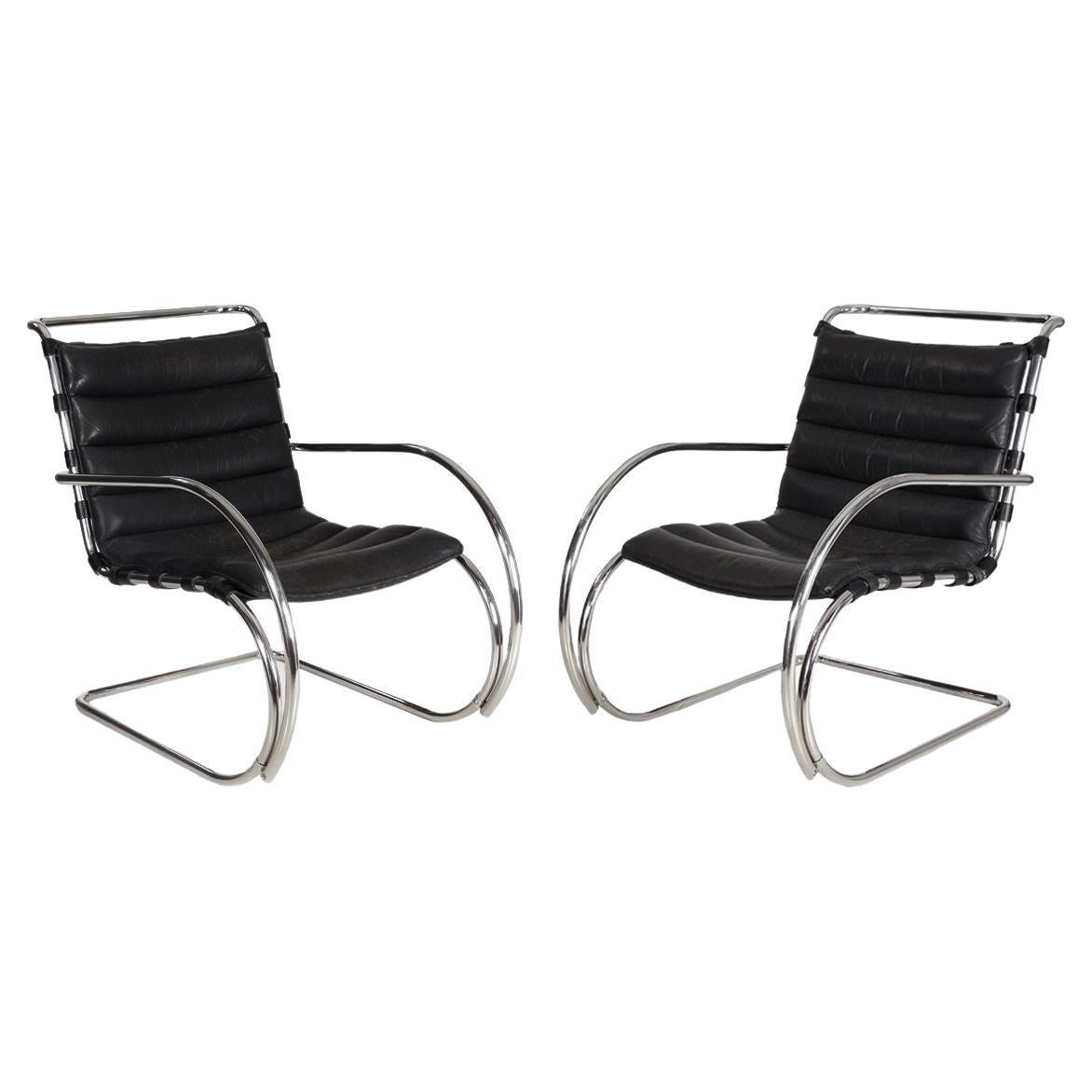 Paire de fauteuils de salon en cuir vintage authentiques de Mies Van Der Rohe pour Knoll