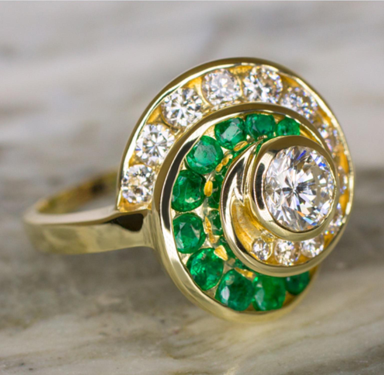 emerald and brilliant ring