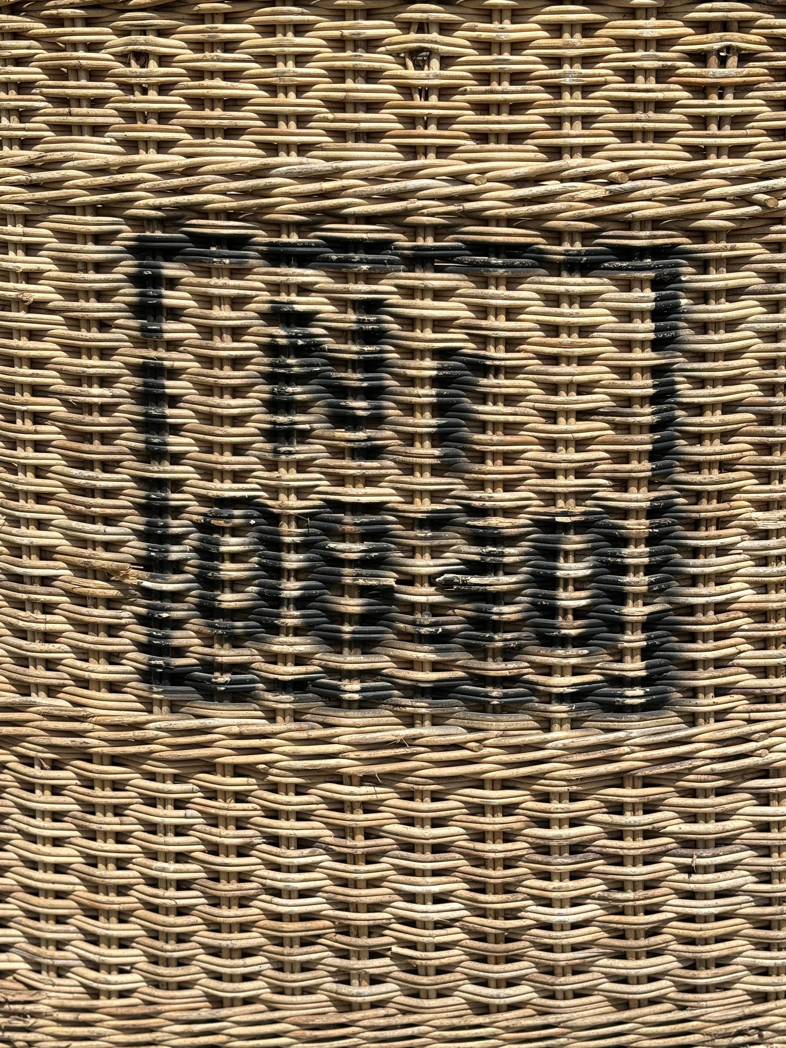 Authentic WWII Wicker Artillery Shell Basket In Good Condition In Petworth,West Sussex, GB