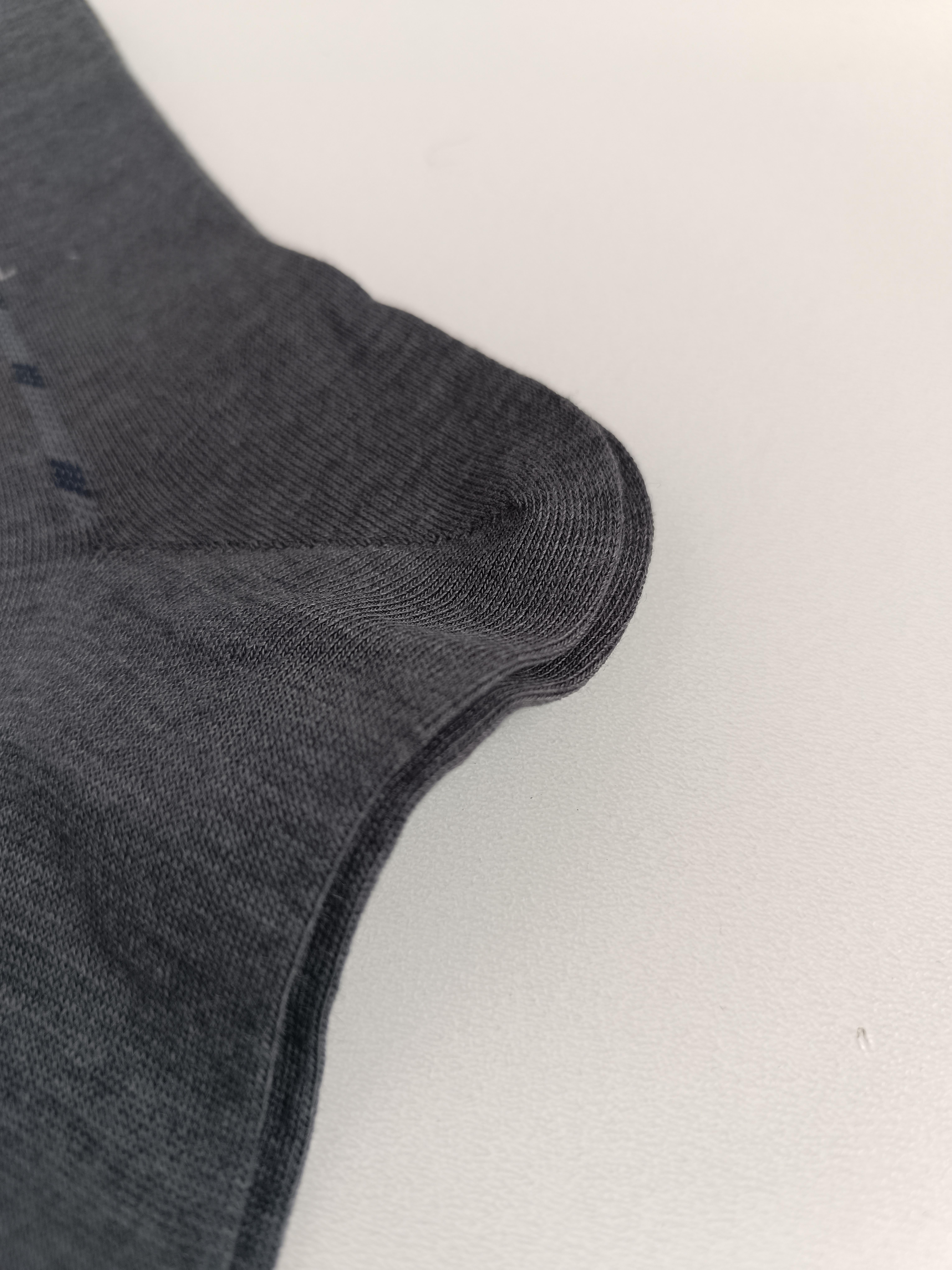 Authentische Yves Saint Laurent Vintage Herren Socken YSL im Angebot 12