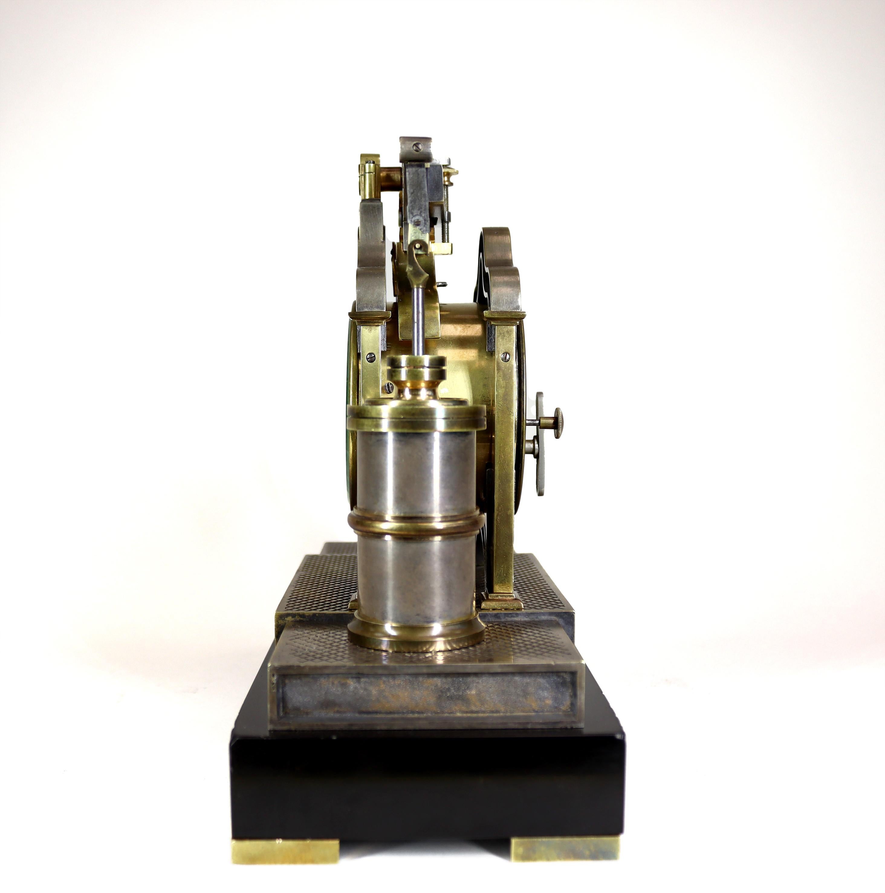 Automaton Beam Engine Clock von Andre Guilmet (Messing) im Angebot