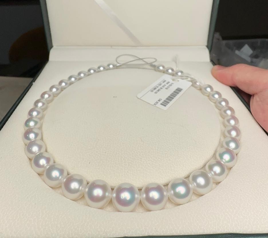 Autore Australian South Sea  Collana con fili di perle in vendita 1