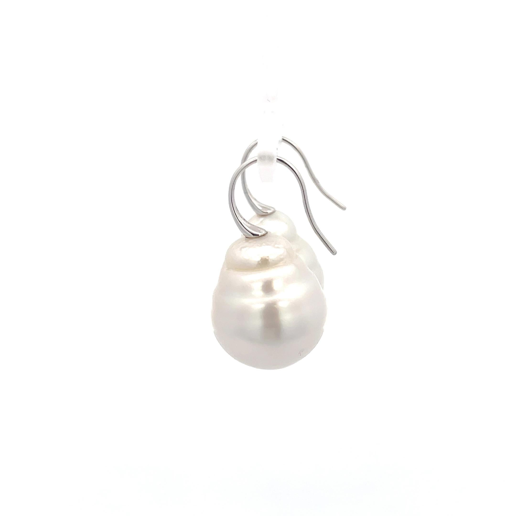 Contemporary Autore Baroque South Sea Pearls 18K White Gold For Sale