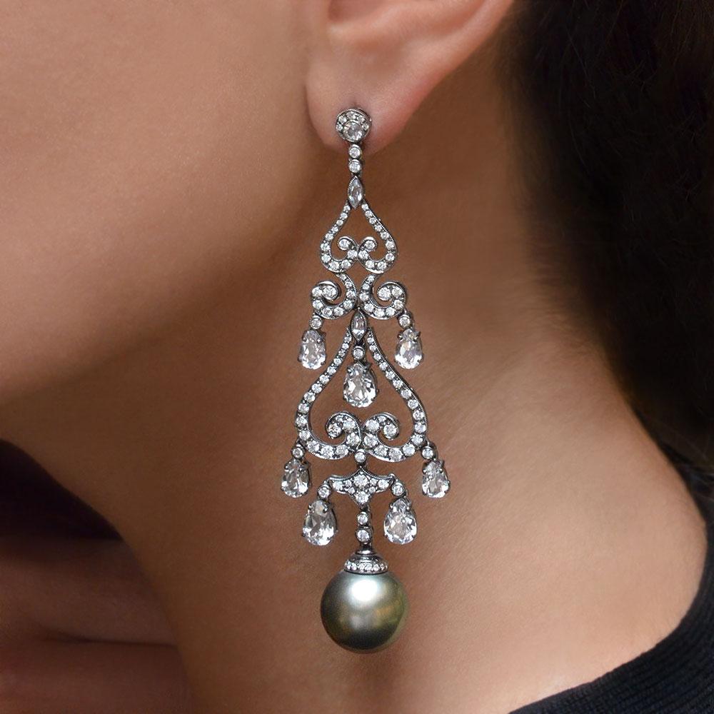 chandelier earrings black