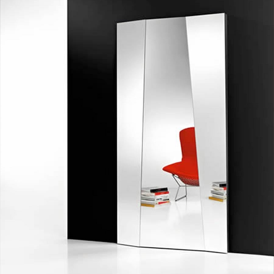 Modern Autostima Mirror, Designed by Giovanni Tommaso Garattoni, Made in Italy For Sale