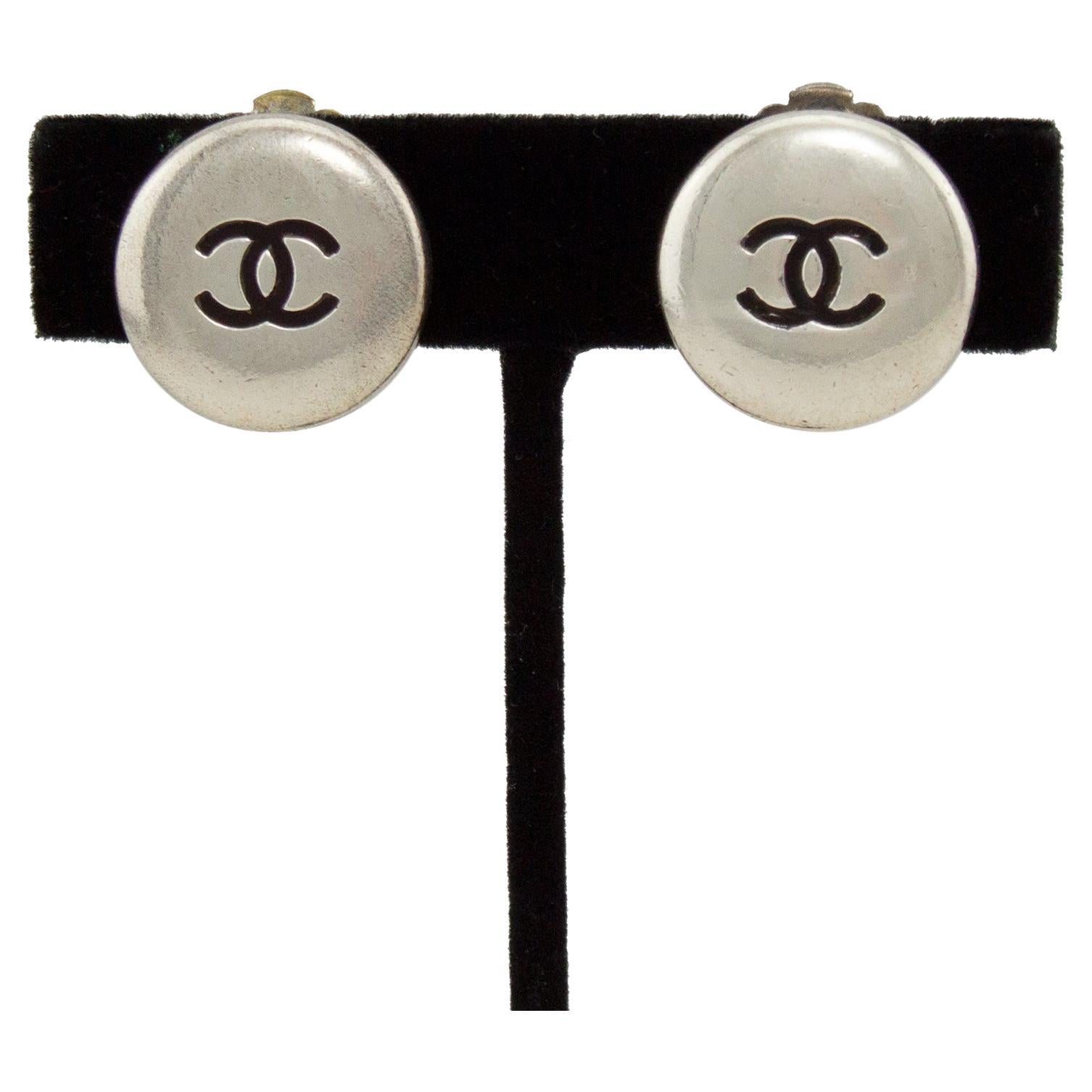 Autumn 1996 Chanel Silver Clip on Earrings  For Sale