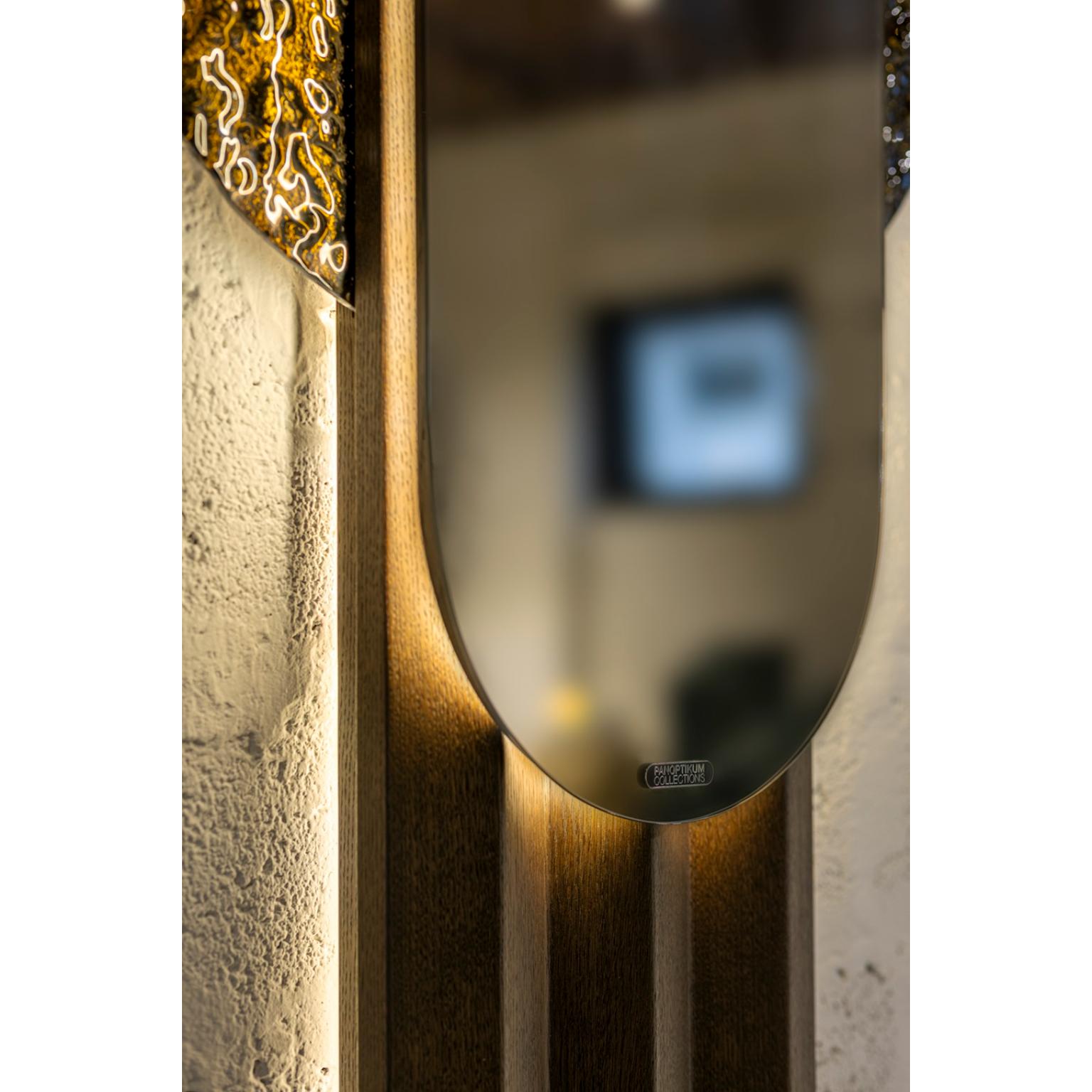 Autumn Four Seasons Decorative Full Length Mirror by PANOPTIKUM COLLECTIONS Neuf - En vente à Geneve, CH