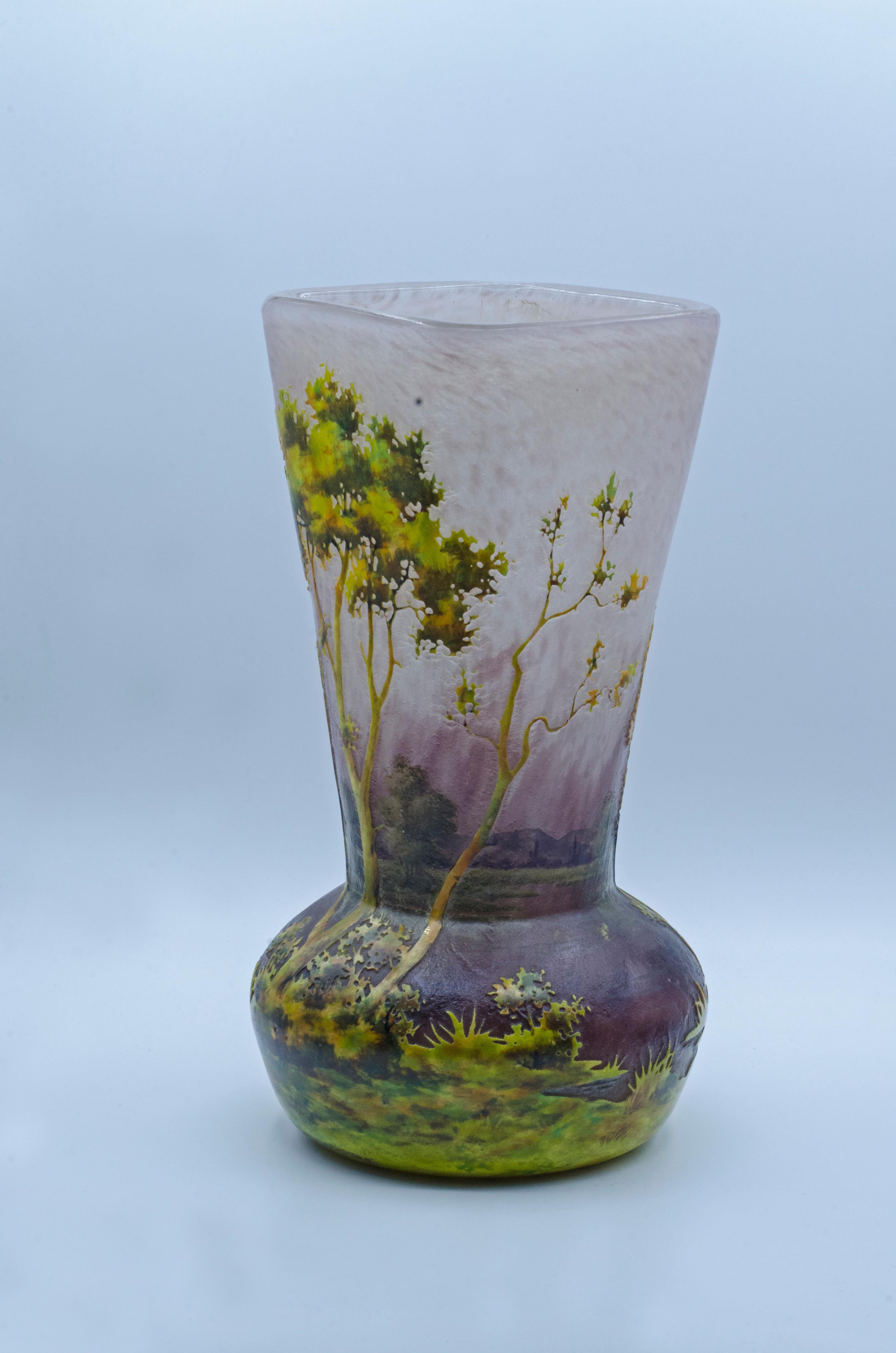 Daum produced vases in all four seasons, but autumn is the best for its rarity and color. Daum Nancy Firm, No. 1588.Daum Nancy Firm, No. 1588

France, CIRCA 1920.