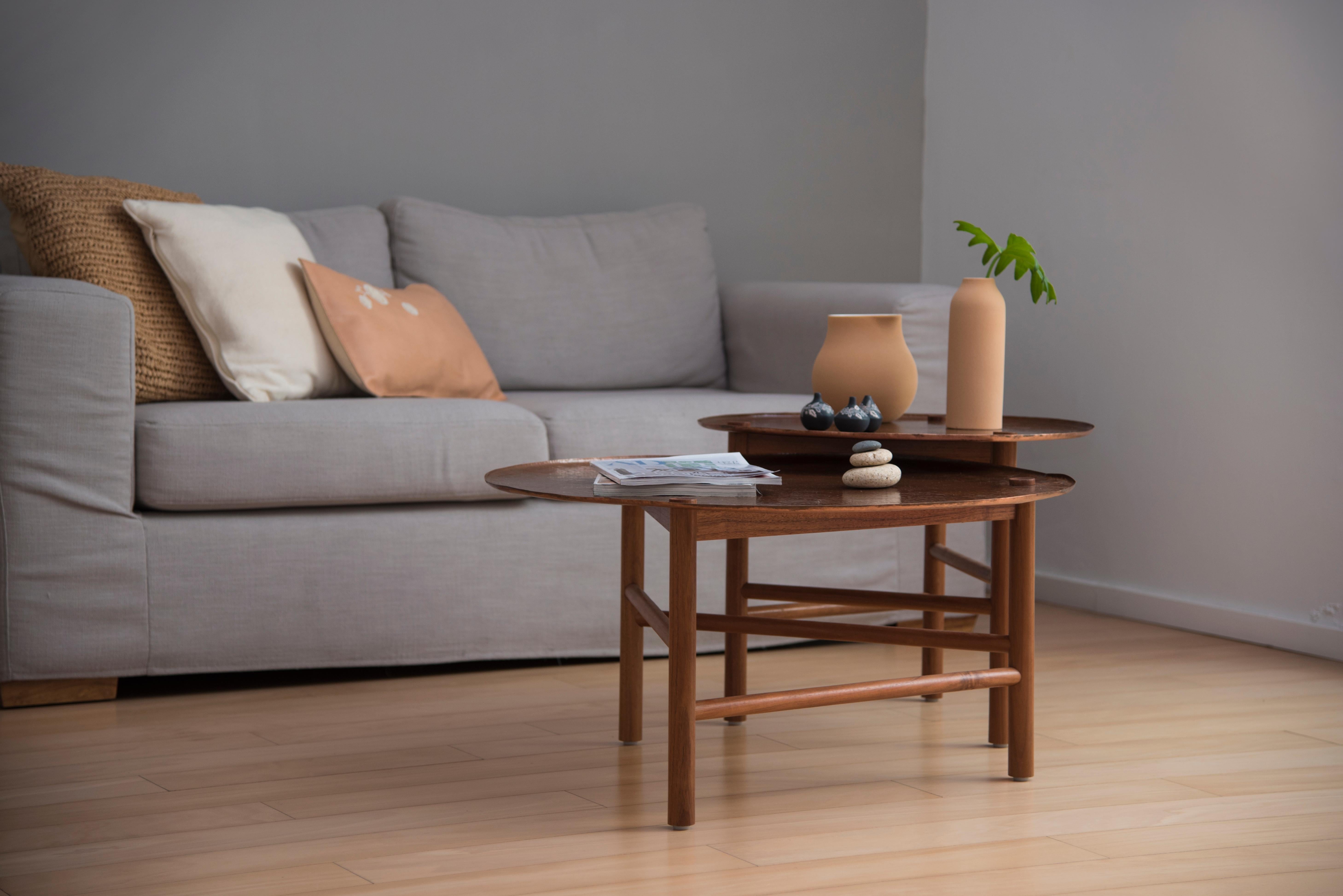 Minimalist Auxiliar Table, Tzalam Structure and Hand Hammered Copper Top For Sale