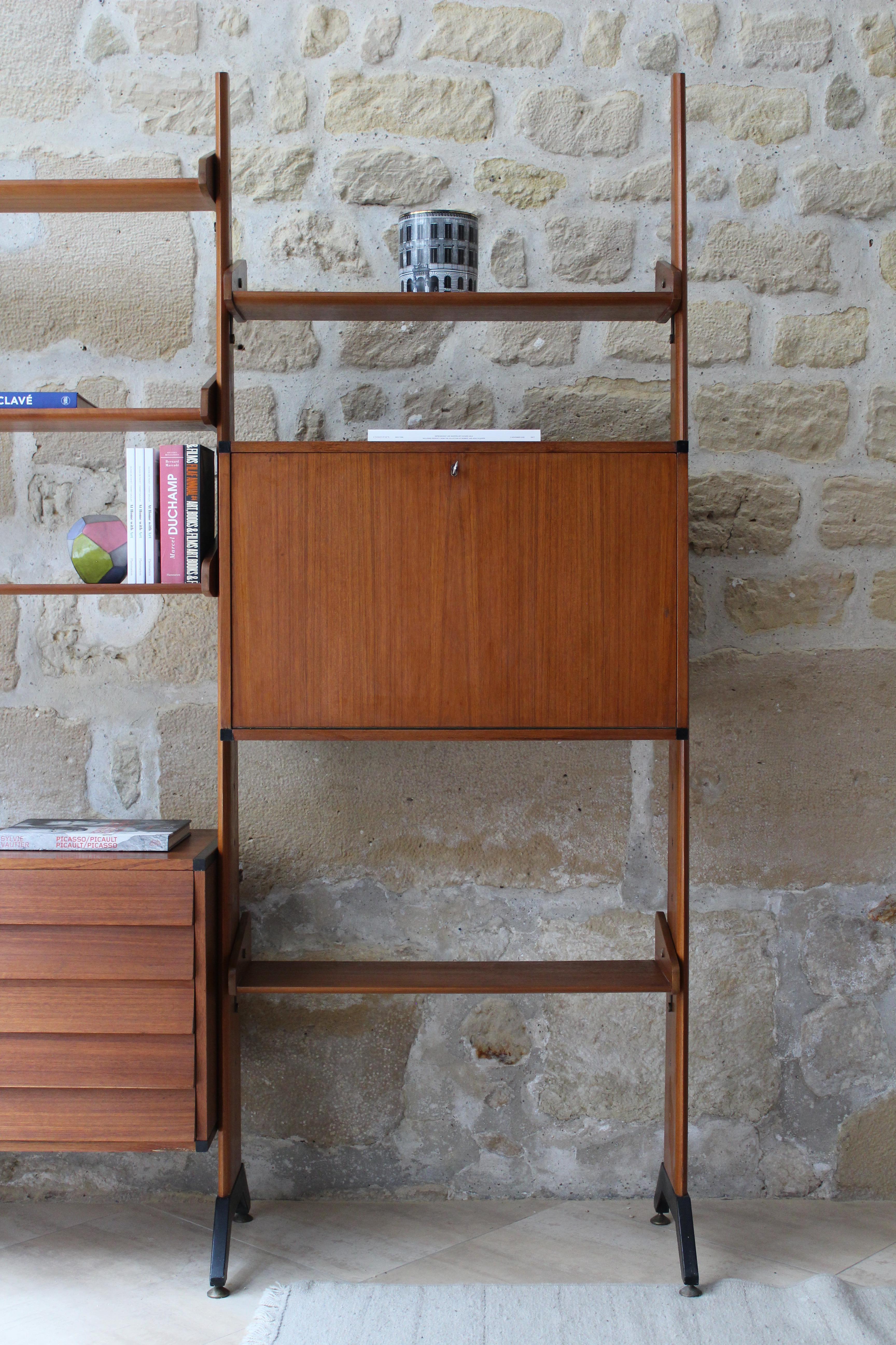 Métal Bibliothèque contemporaine Av Arredementi en teck, italienne, années 1960