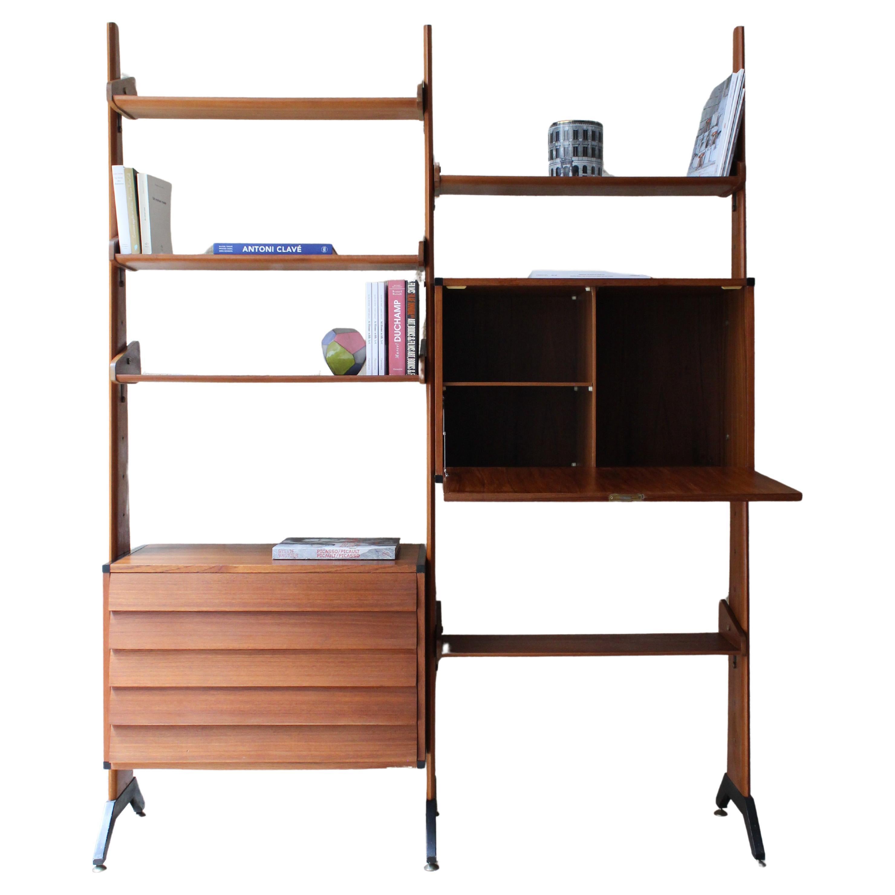 Bibliothèque contemporaine Av Arredementi en teck, italienne, années 1960