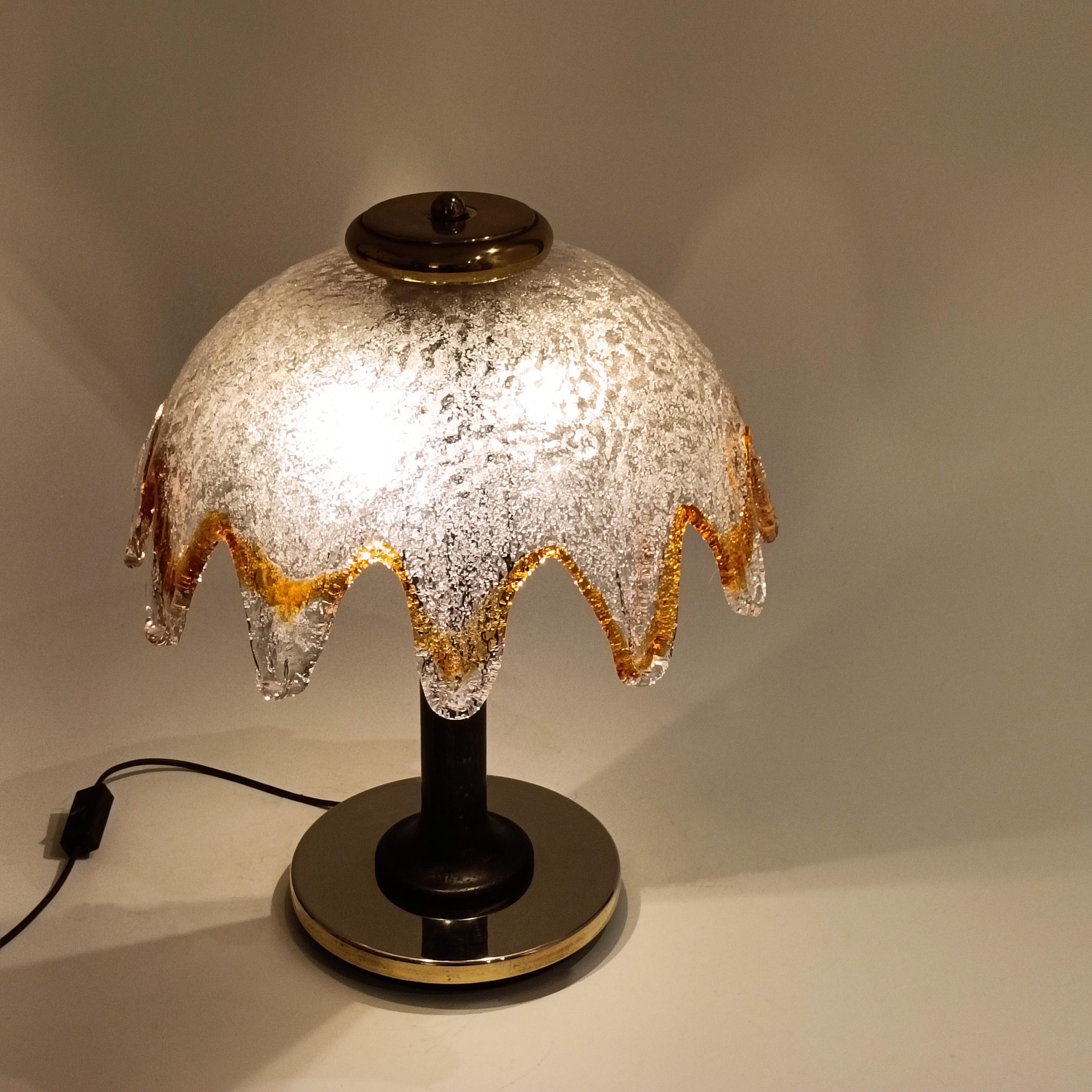 AV Mazzega. Lampe de table Murano de style Brutaliste et A Space AGE, Italie, années 1970 en vente 1