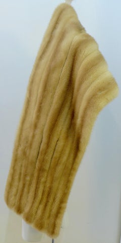 Ava Blonde Mink Fling