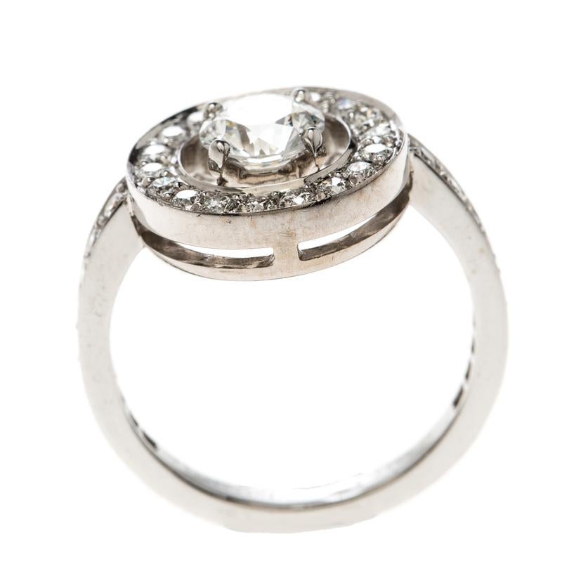 Ava Diamond Ring Size 50 In Excellent Condition In Dubai, Al Qouz 2