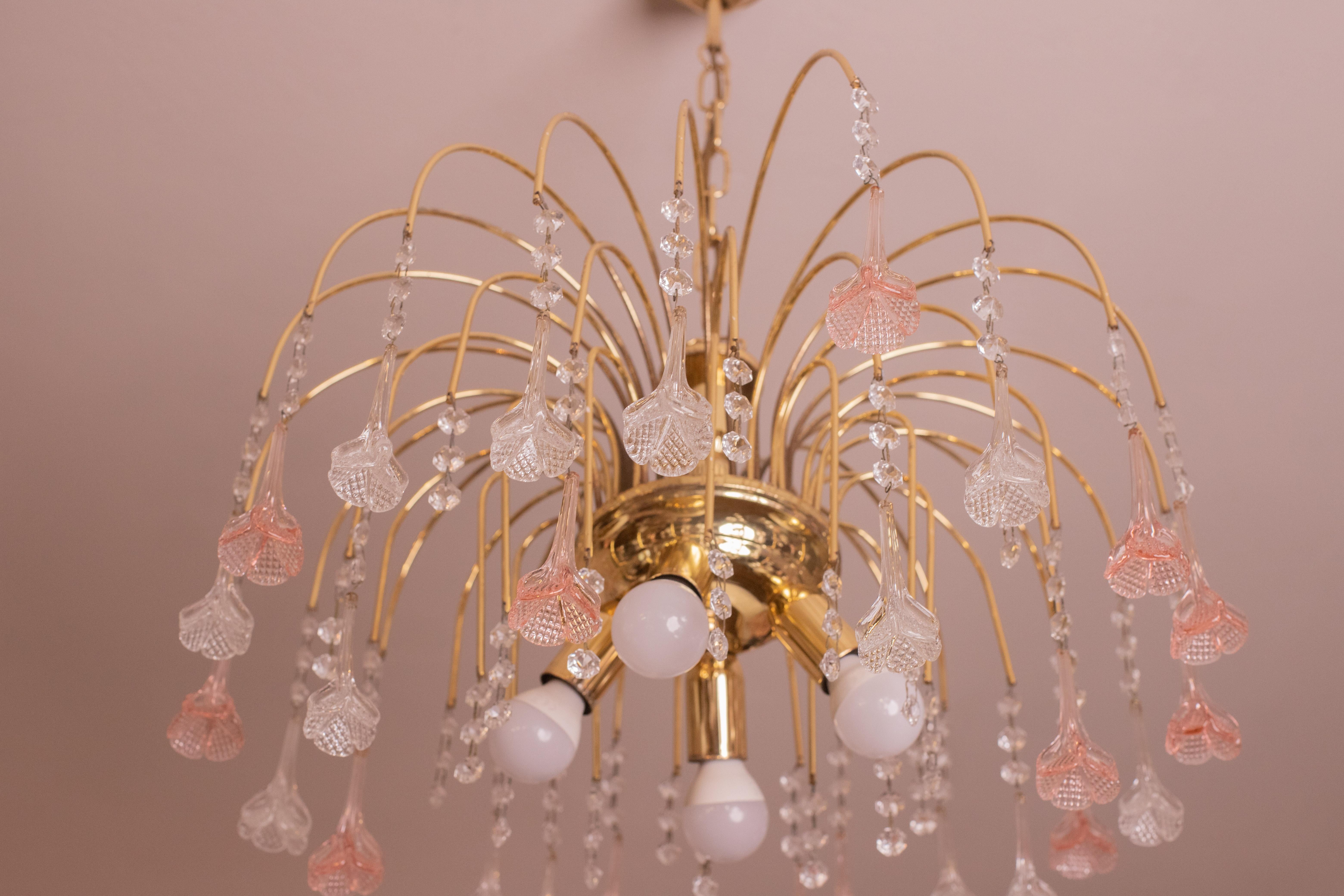 Ava Gardner, Pink and Trasparent Murano Flowers Chandelier, 1970s 8