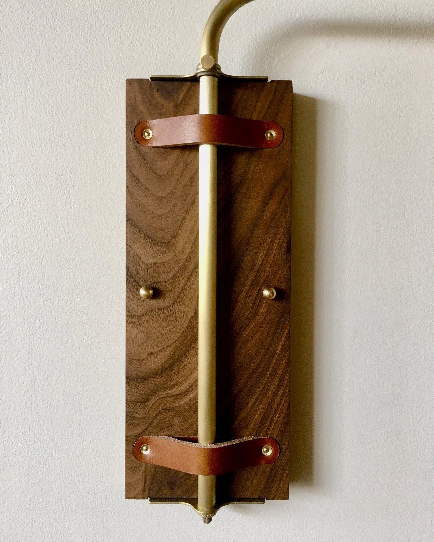 ava wall sconce