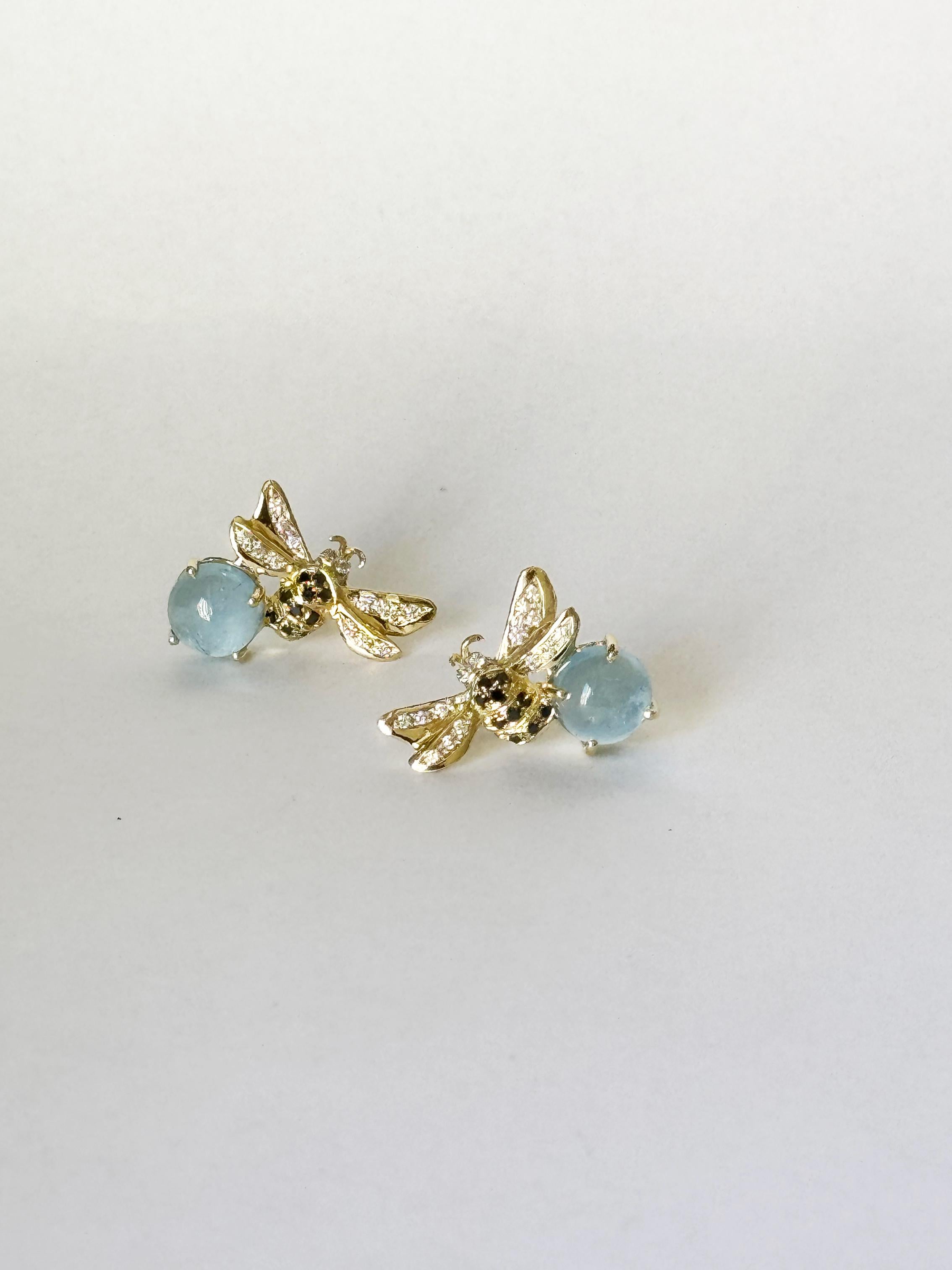 Available Now Rossella Ugolini 18K Gold Aquamarine Diamonds Stud Bee Earrings In New Condition For Sale In Rome, IT