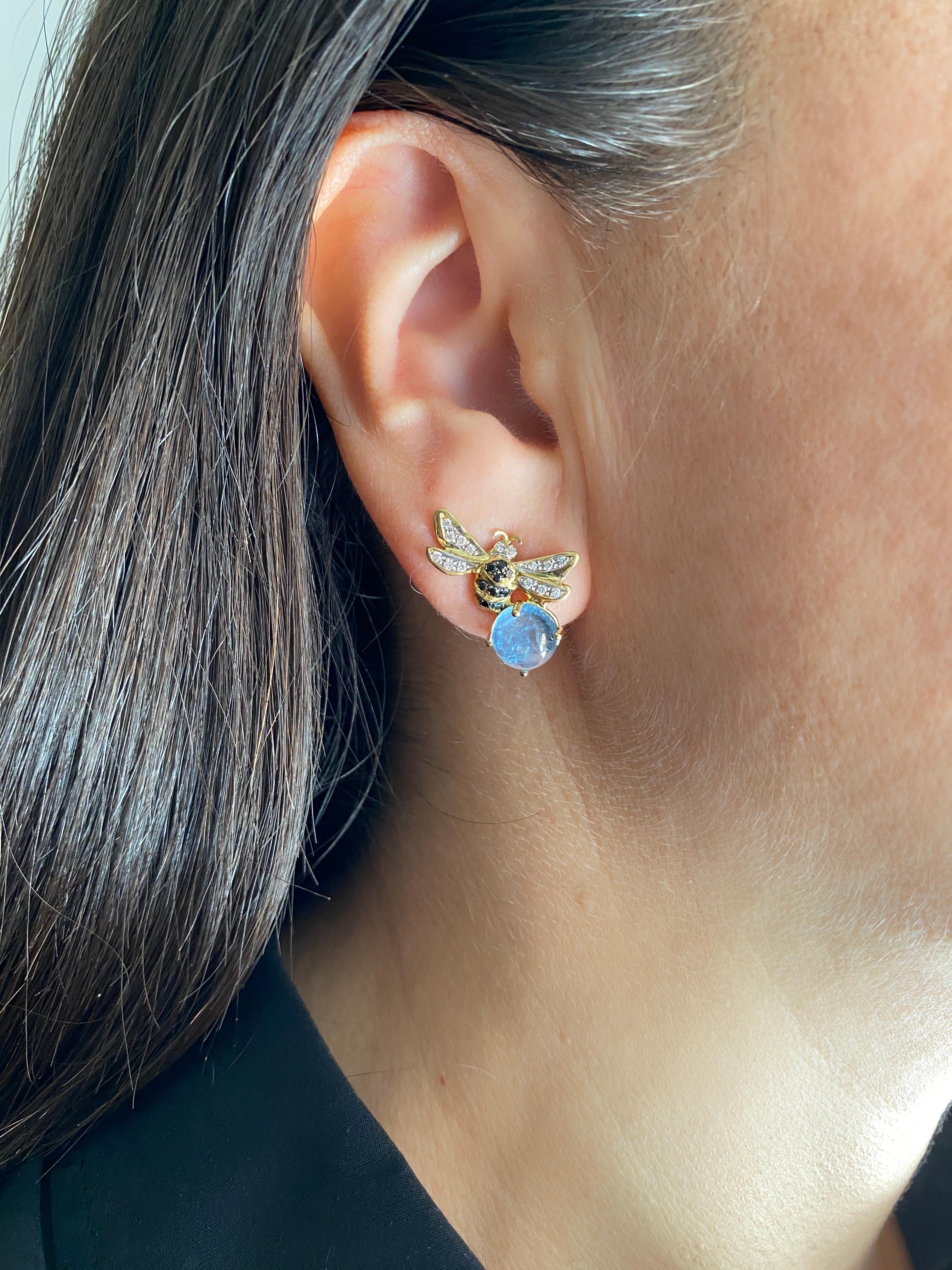 Available Now Rossella Ugolini 18K Gold Aquamarine Diamonds Stud Bee Earrings For Sale 1