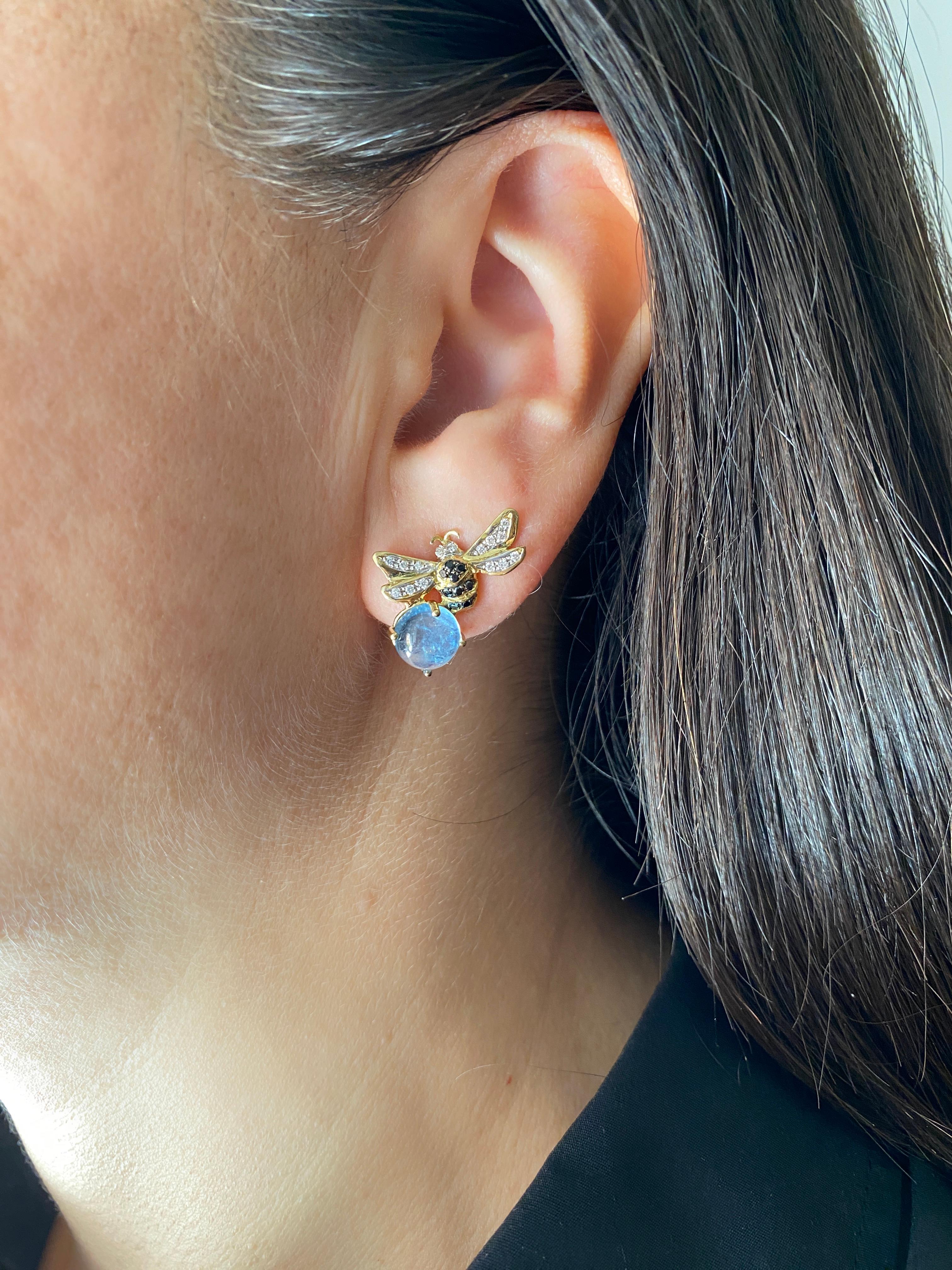 Available Now Rossella Ugolini 18K Gold Aquamarine Diamonds Stud Bee Earrings For Sale 3