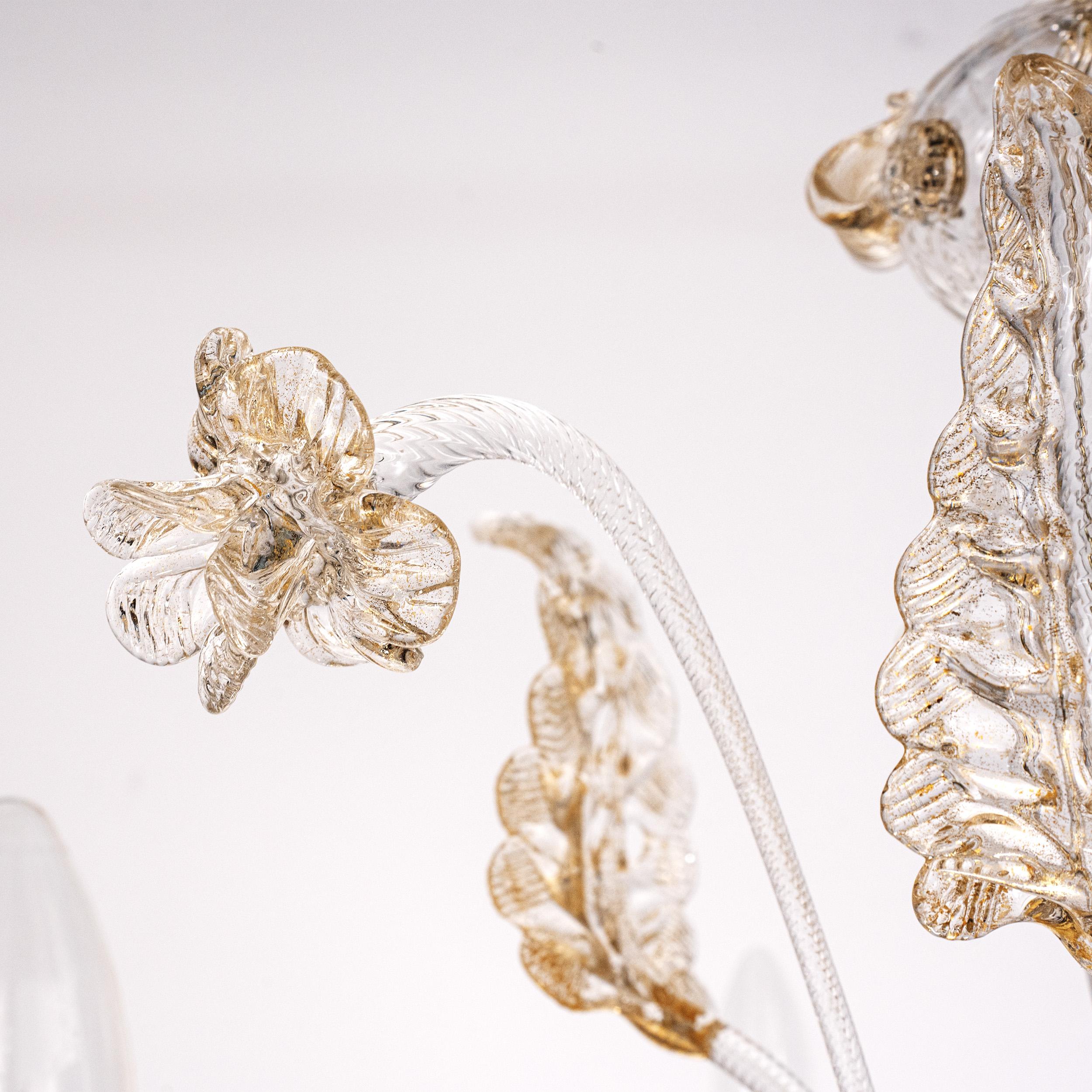 Disponibile ora Lampadario di Murano - 6 bracci, vetro trasparente e oro, Italia In condizioni ottime in vendita a Venezia, IT